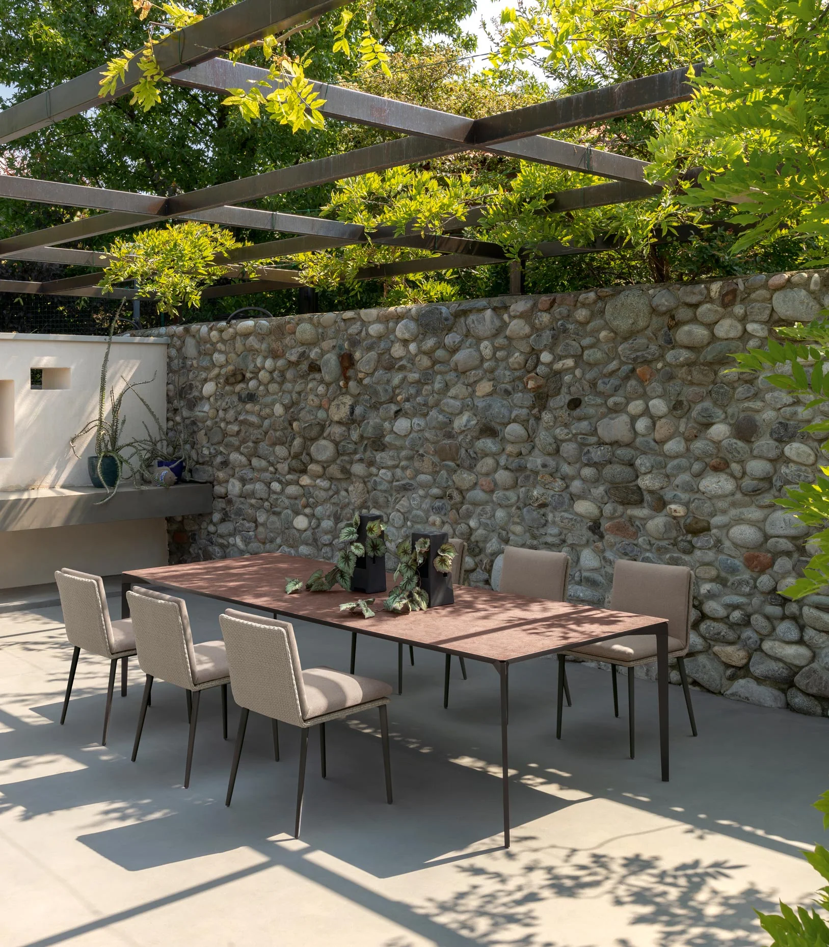 TALENTI | LEAF  DINING TABLE - $8,125.79 - $16,078.74 - Image 2