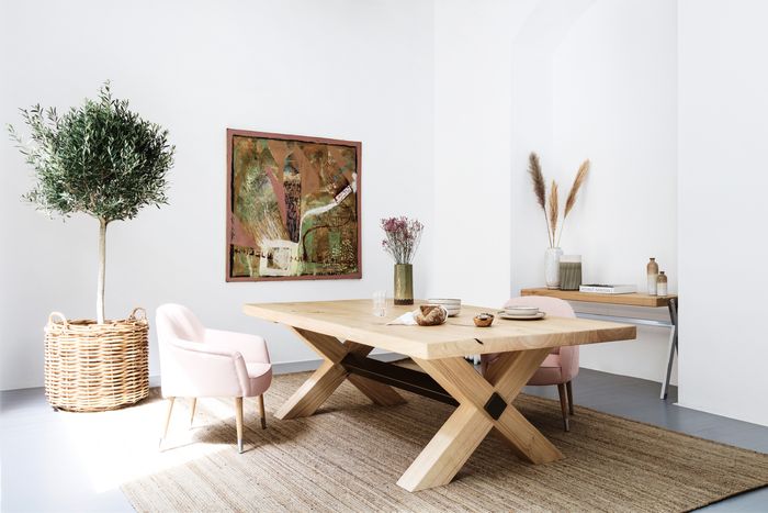 MIRAGGIO DINNING TABLE - $24,640.00 - Image 3