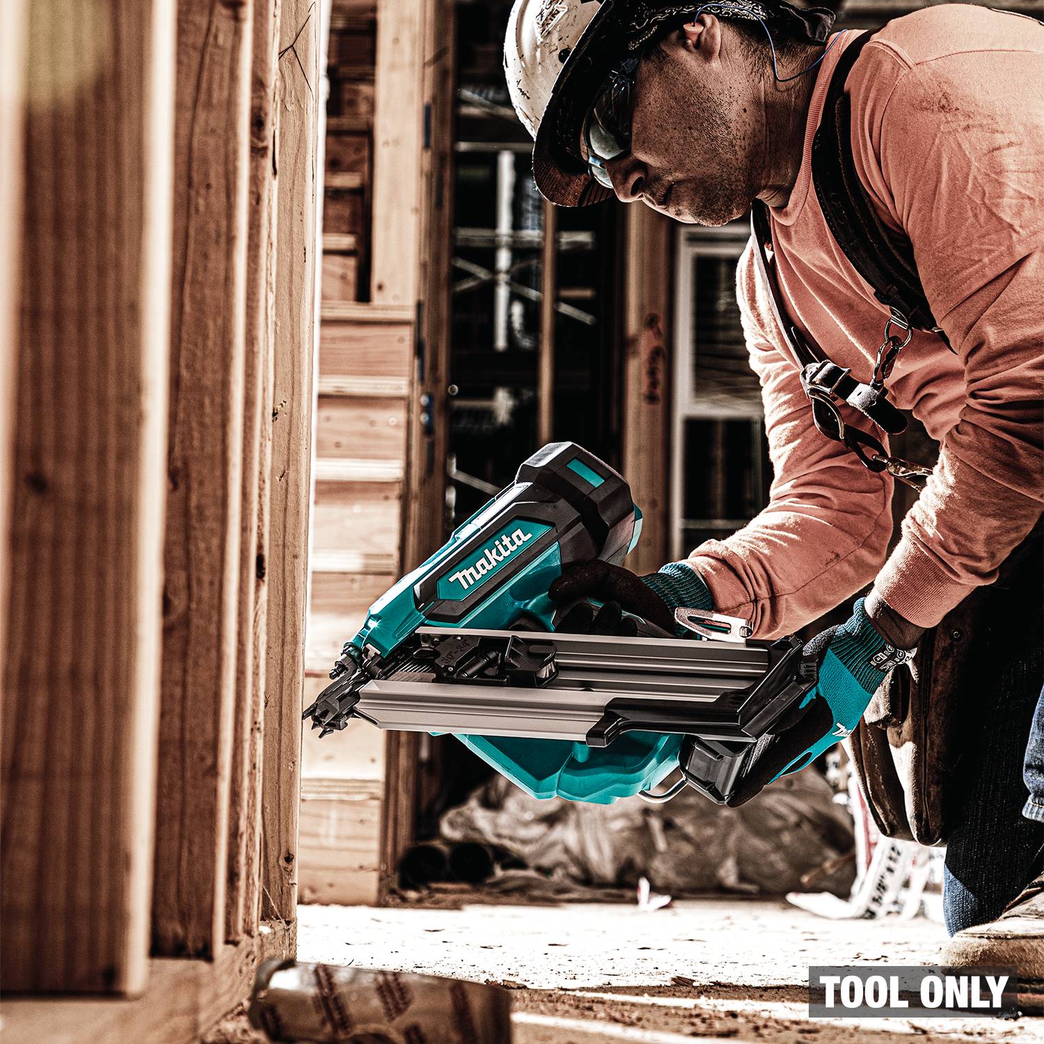 Makita GNB01Z 40V max XGT Brushless 30-Degree Clipped Head 3-1/2-in. Framing Nailer, Tool Only - Image 2