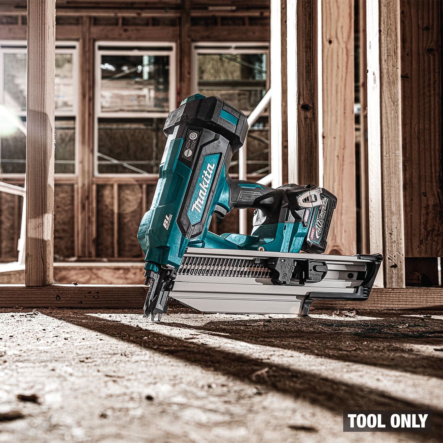 Makita GNB02Z 40V max XGT Brushless 21-Degree Full Round Head 3-1/2-in. Framing Nailer, Tool Only - Image 3