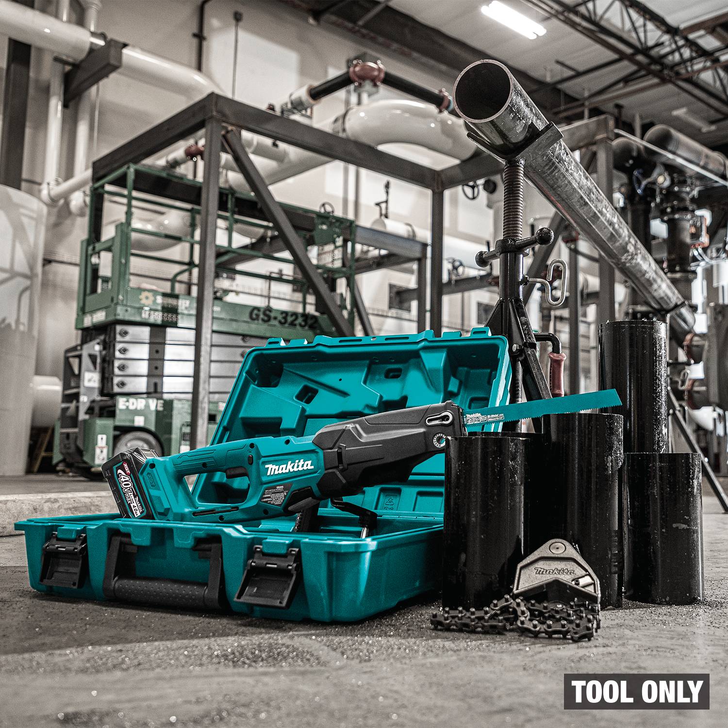 Makita GRJ03Z 40V max XGT Brushless Recipro Pipe Saw w/ Chain Vise, Tool Only - Image 3