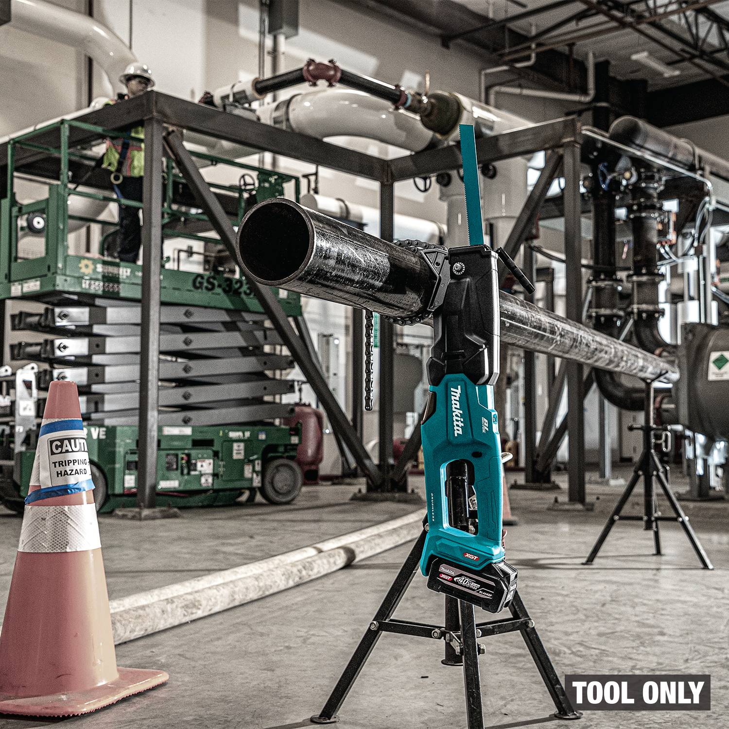 Makita GRJ03Z 40V max XGT Brushless Recipro Pipe Saw w/ Chain Vise, Tool Only - Image 2