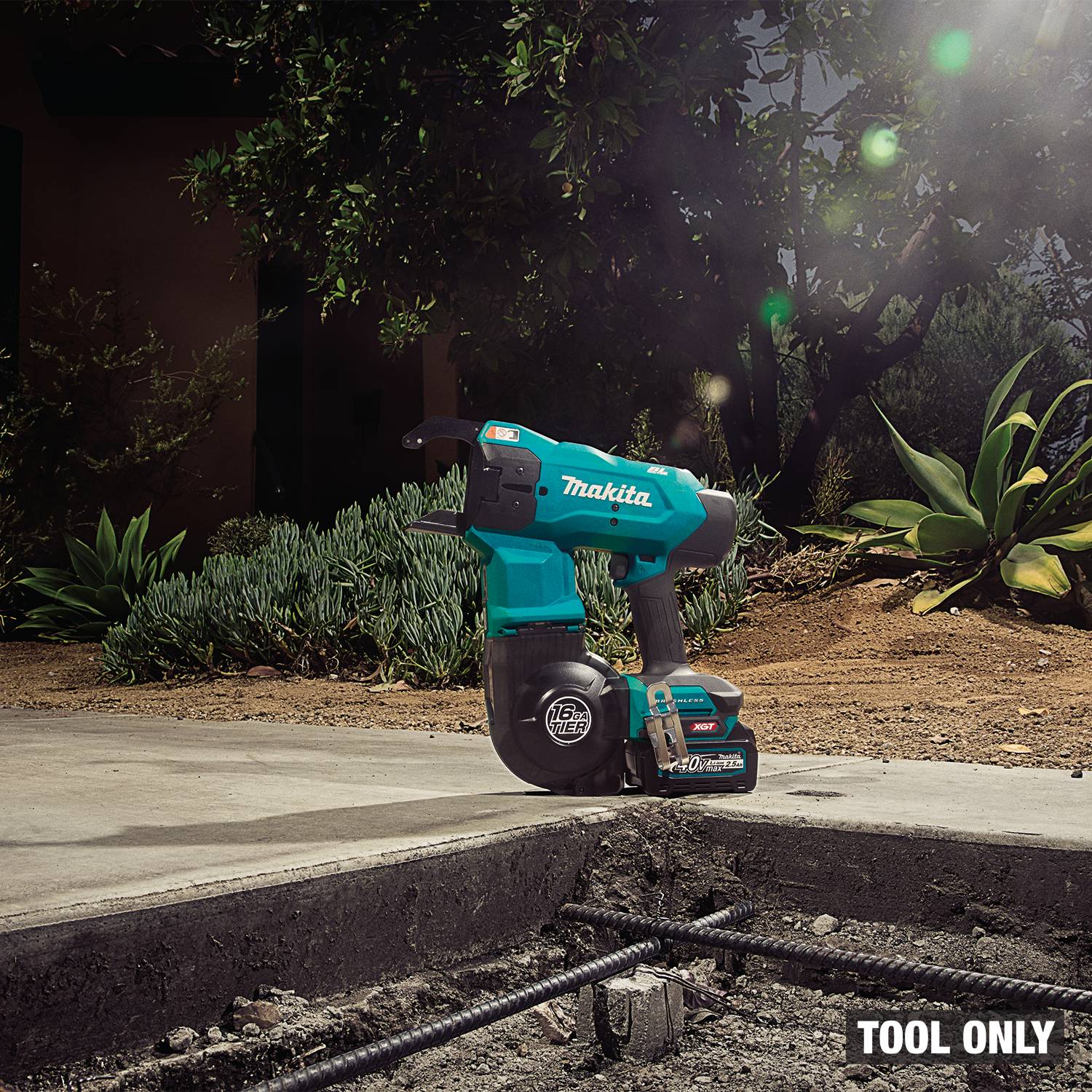 Makita GRT01Z 40V max XGT Brushless 16-Gauge Rebar Tying Tool, Tool Only - Image 3