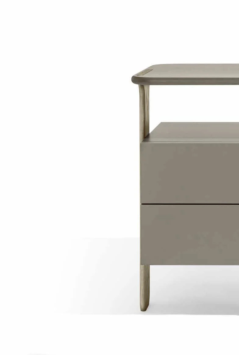 TRIO DS I Side board  $11,000 - Image 2