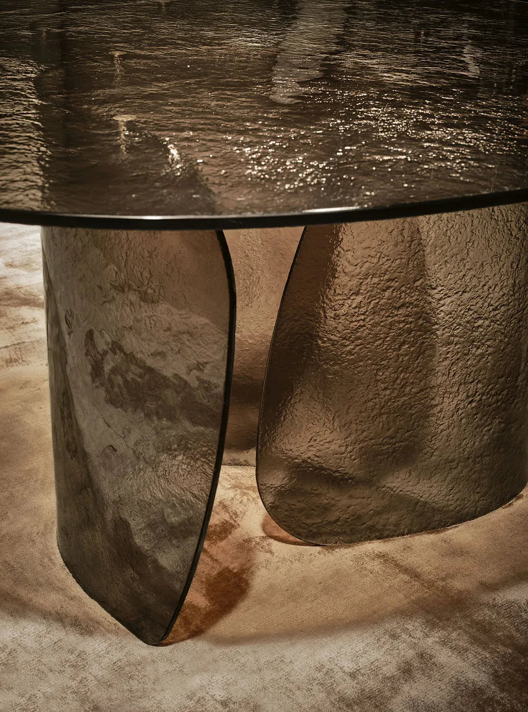 BLUR DINING TABLE | $9,608.00 - $15,462.00 - Image 2