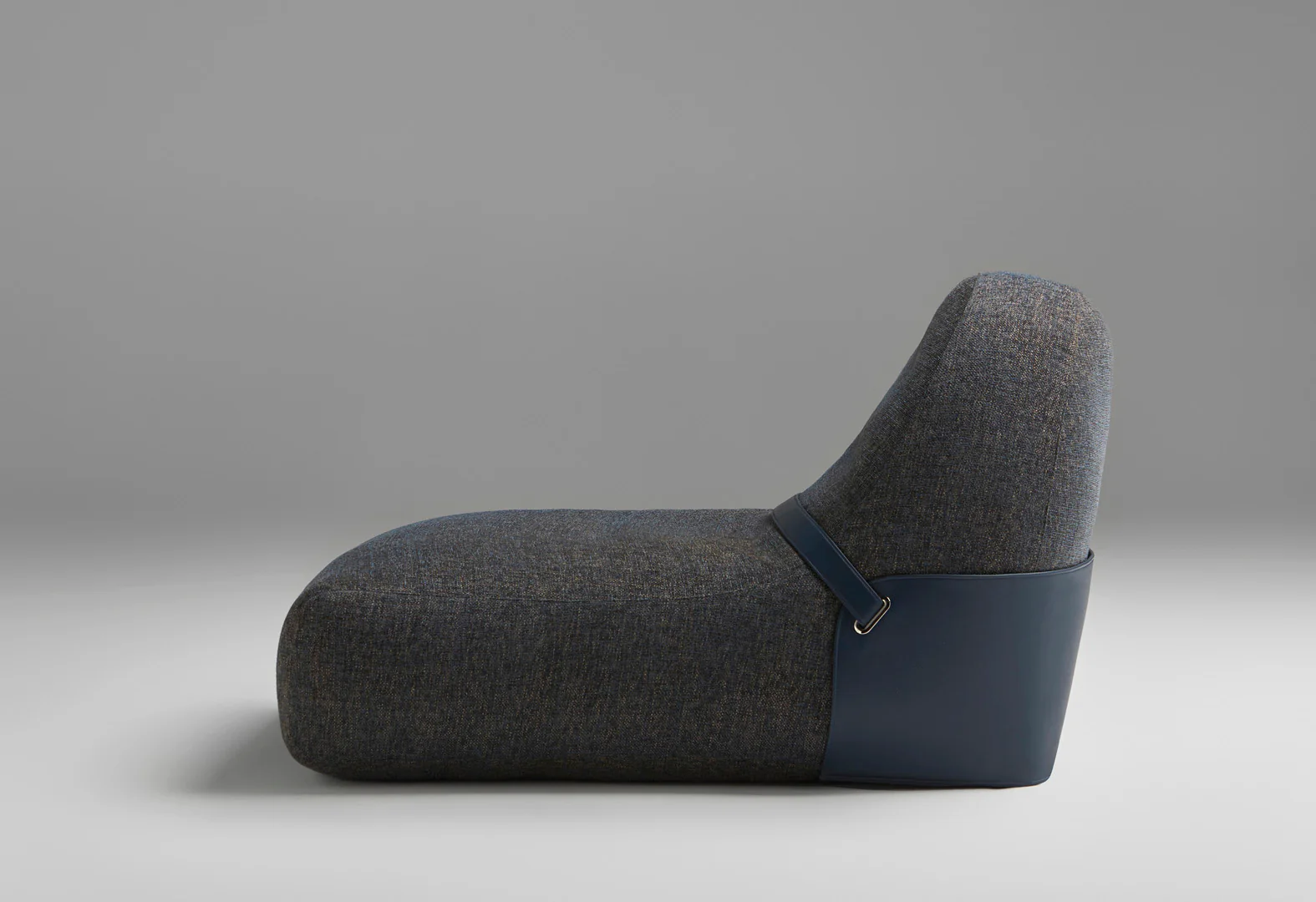 COLECCION ALEXANDRA | Nido Leather armchair | $4,242.24 - Image 3