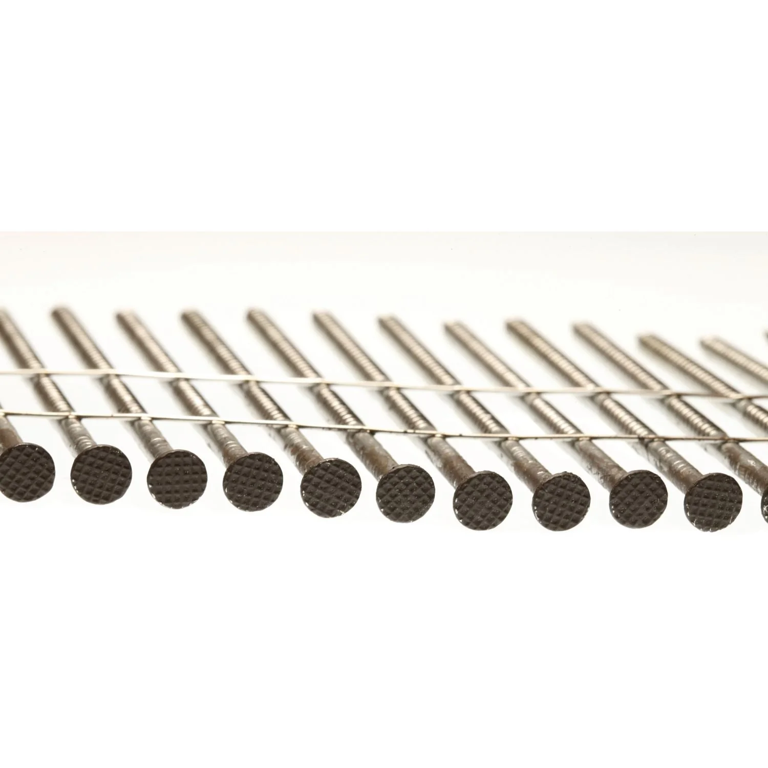 Simpson Strong-Tie S13A250CCB 15° Wire Coil, Painted Full Round Head, Ring-Shank Nail,  2-1/2-in. x .092-in. Type 304, Dark Brown, 3600-Pack - Image 3