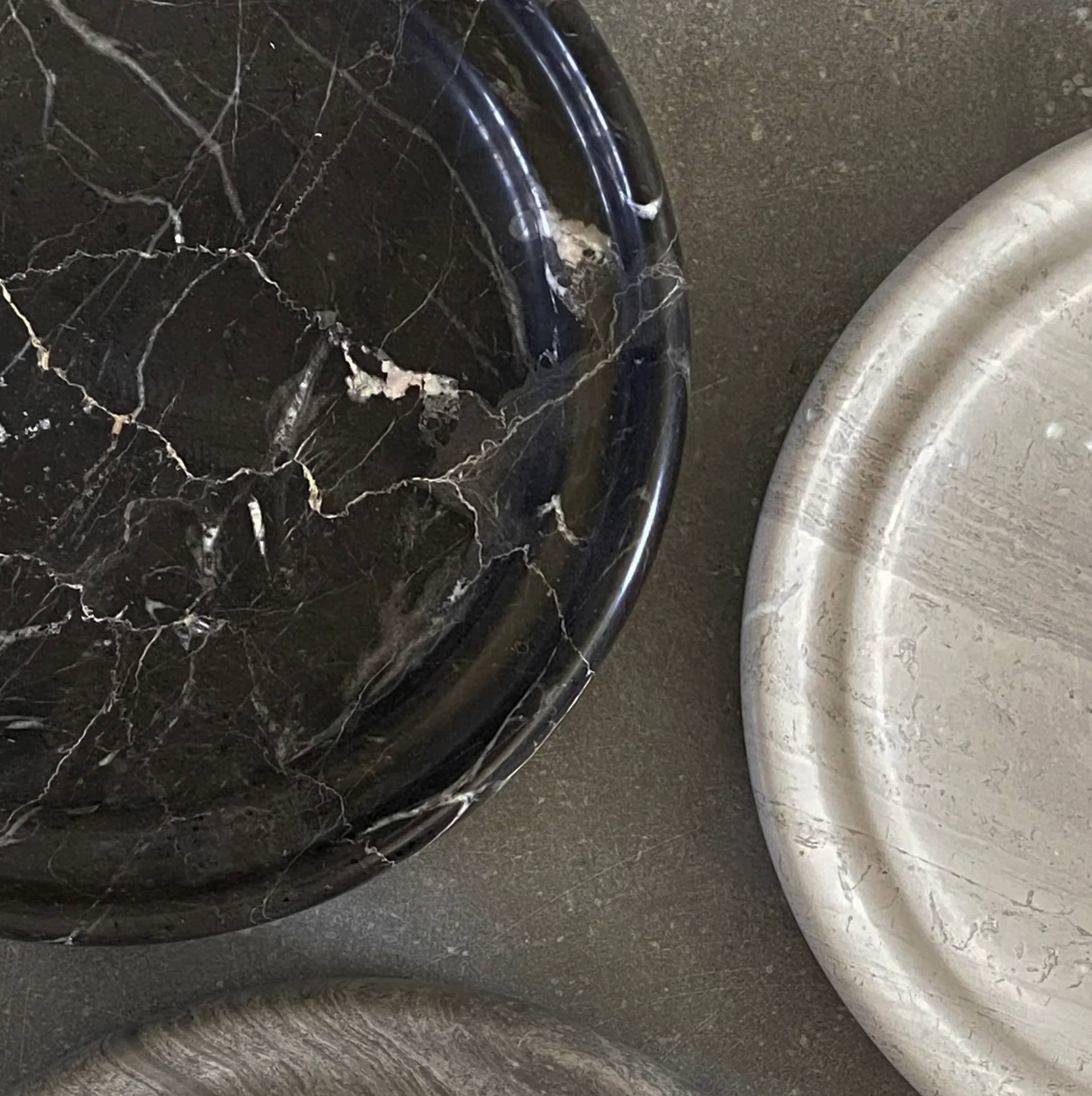 PIETRA CASA - SABI BOWL GROOVED - SHADOW BLACK - $759.27 - Image 2