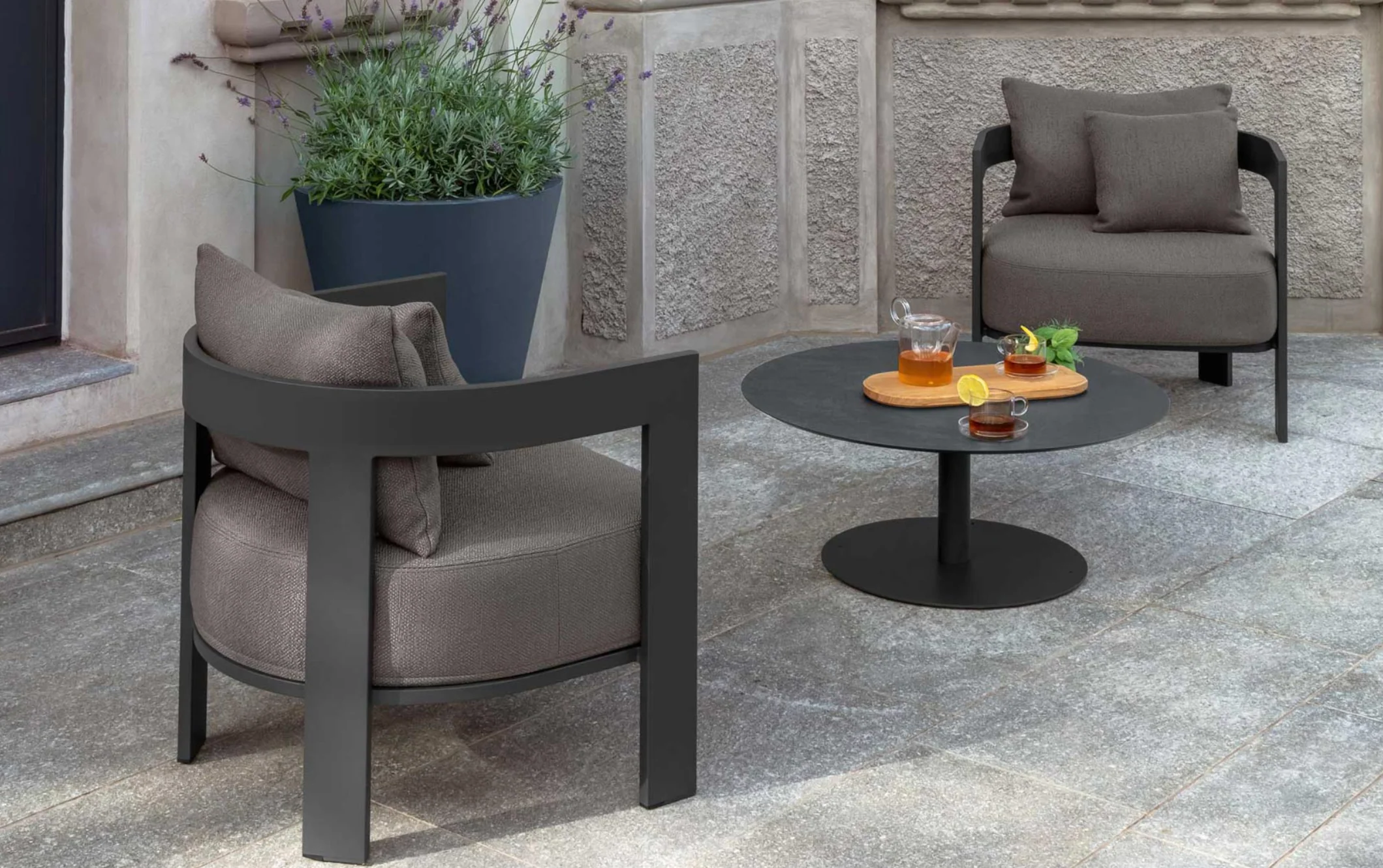 TALENTI | Argo Alu LOUNGE ARMCHAIR - $5,086.48 - $5,339.06 - Image 2