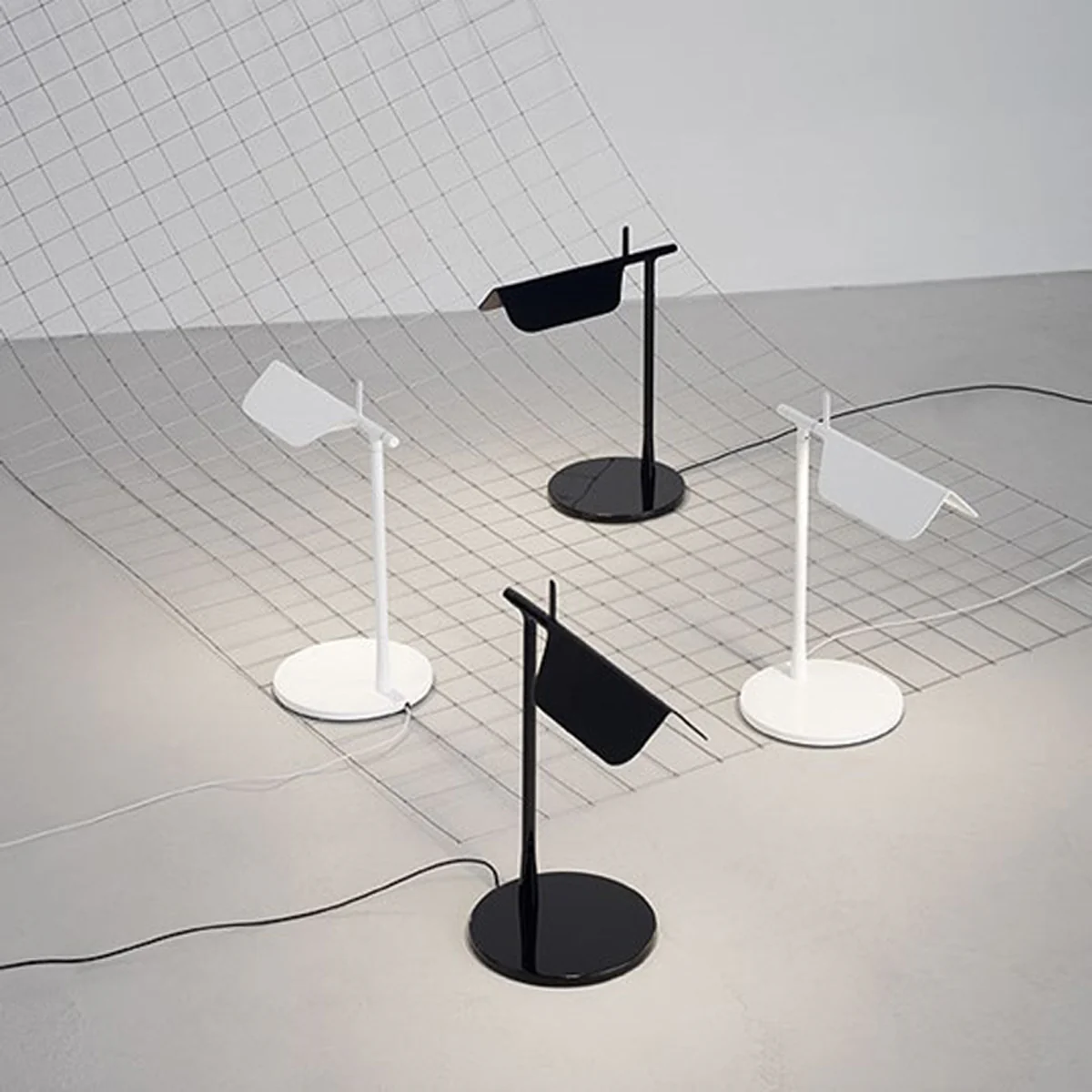 FLOS | TAB TABLE LAMP LIGHT | $1,060.00 - Image 2