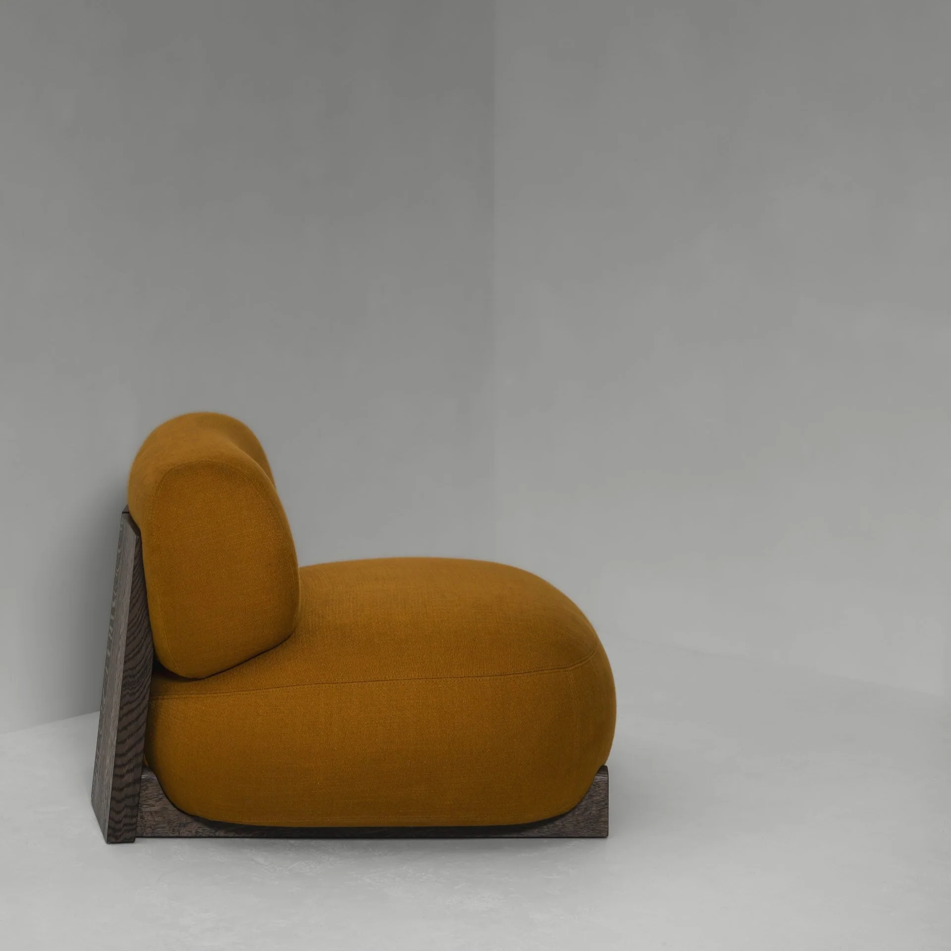 VAN ROSSUM | FORT LOUNGE CHAIR | $18,738.00 - Image 3