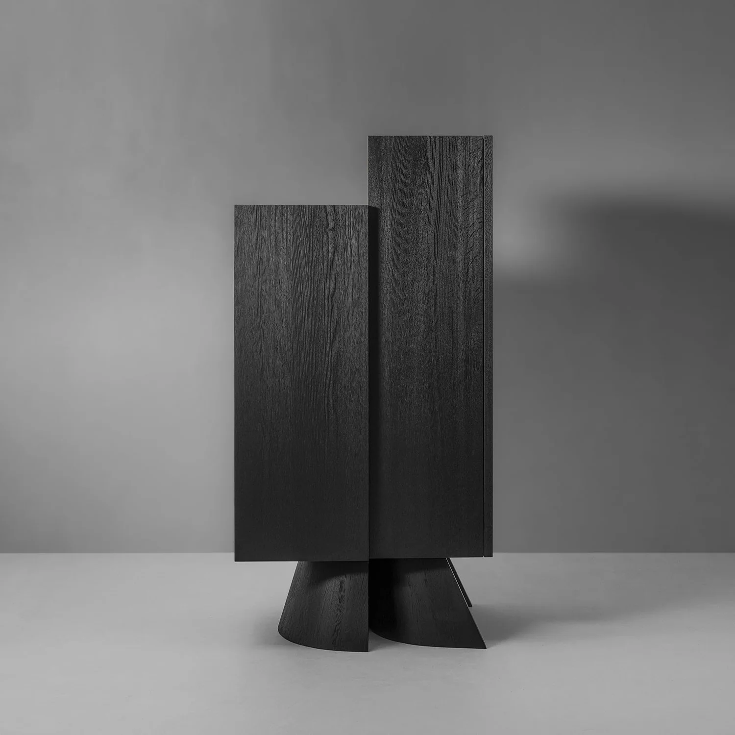 VAN ROSSUM | GOT CABINET | $23,053.00 - $50,719.00 - Image 1