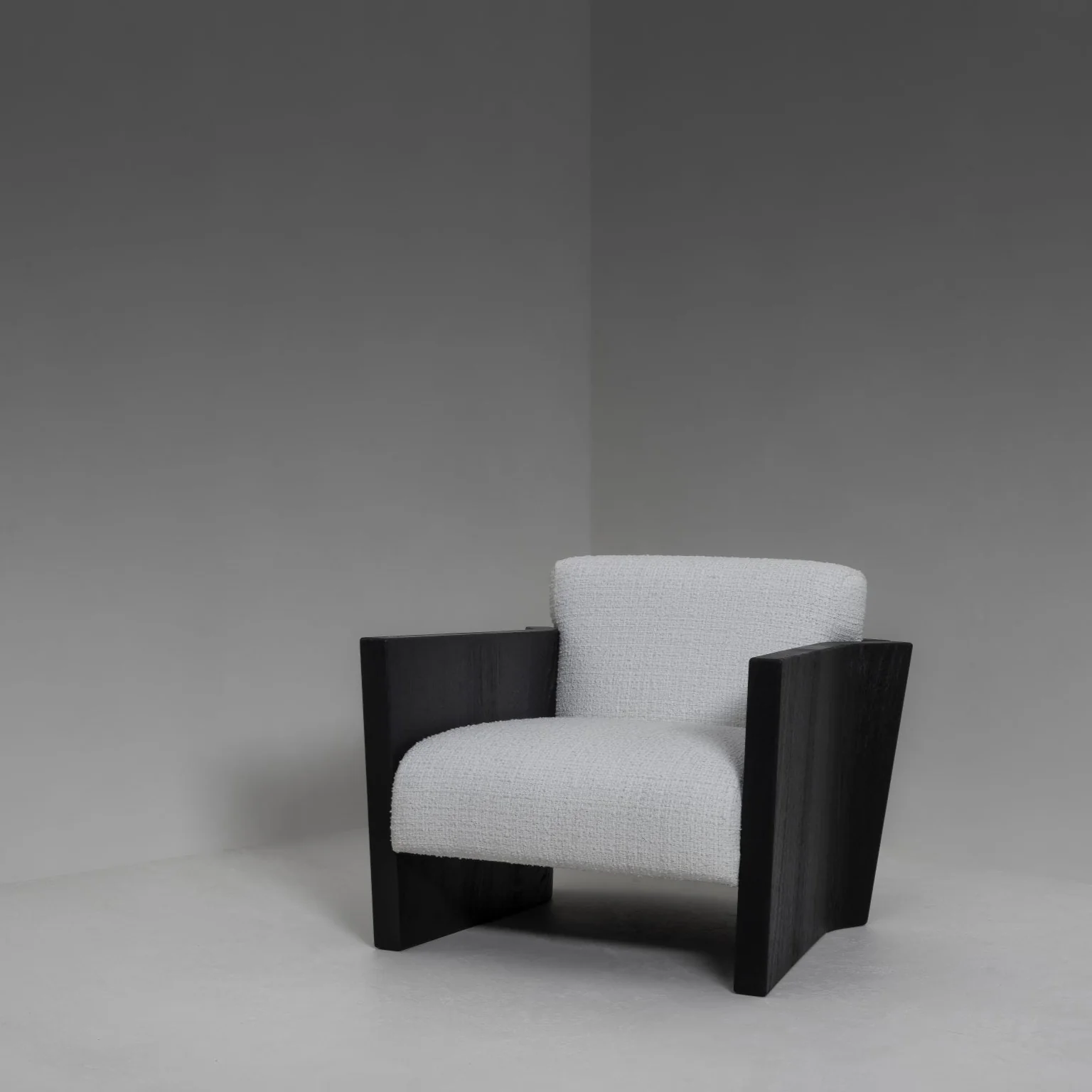 VAN ROSSUM | JAK ARMCHAIR | $20,826.00 - Image 1