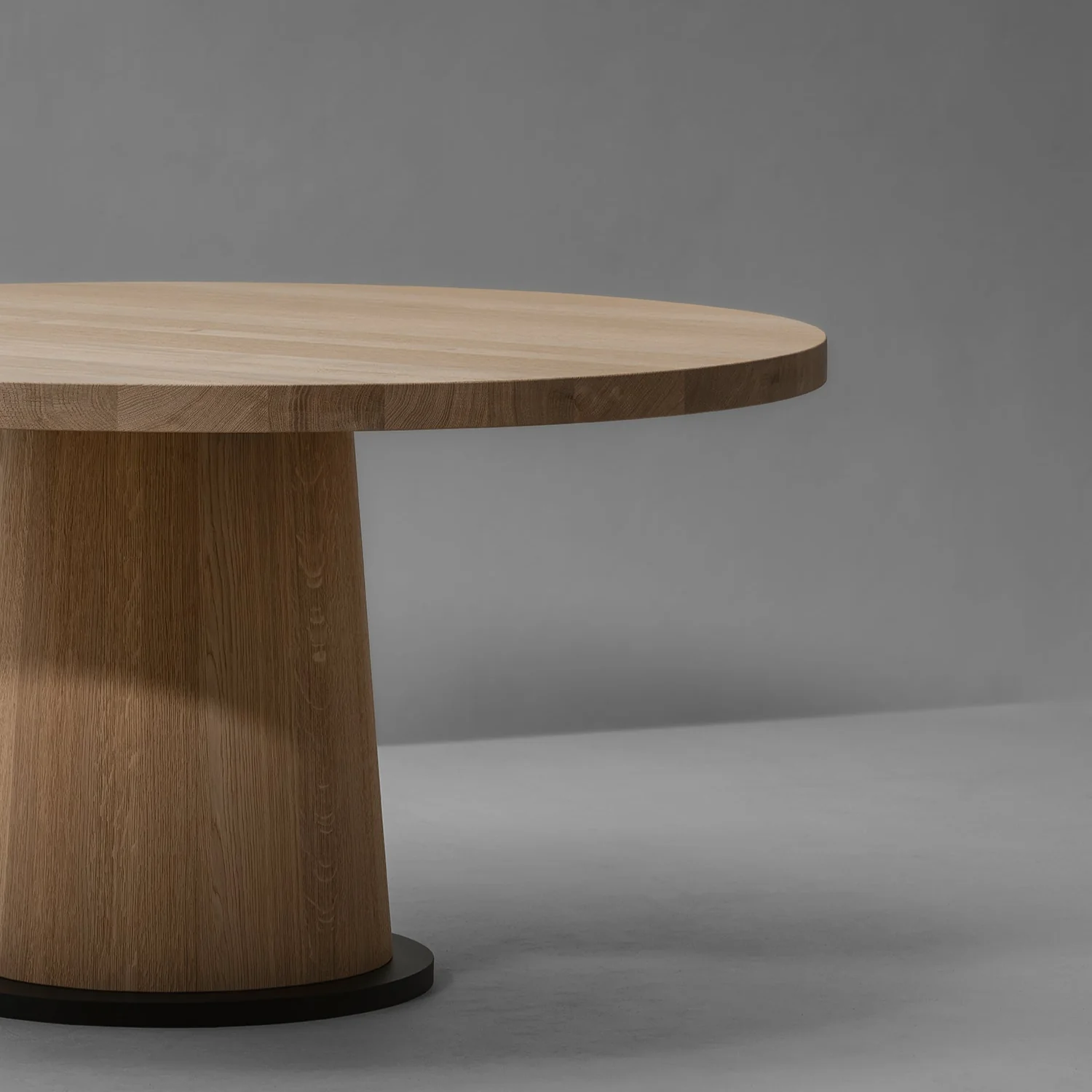 VAN ROSSUM | KOPS DINING TABLE ROUND | $15,271.00 - Image 2