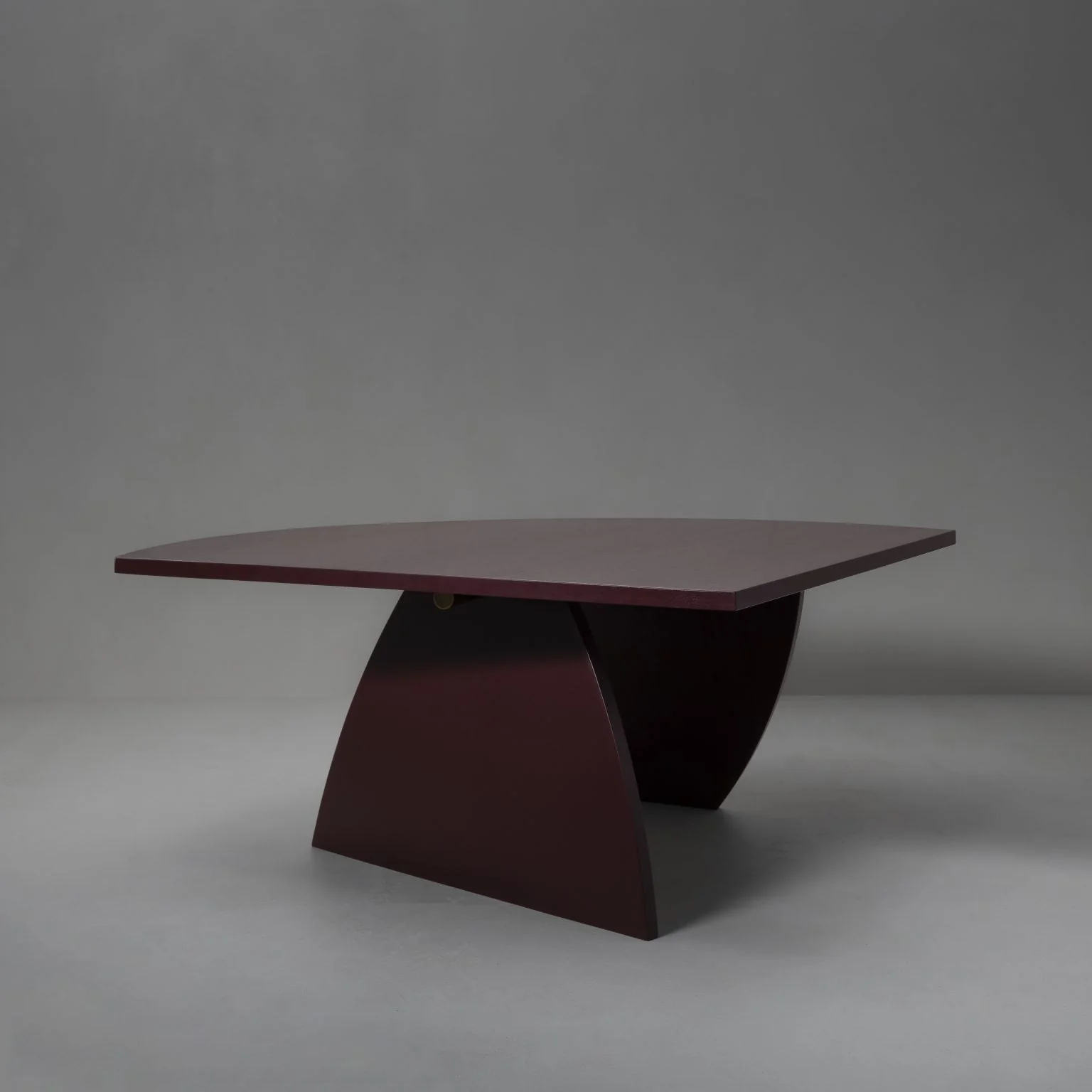 VAN ROSSUM | T ELEMENTS D TABLE | $18,130.00 - Image 1