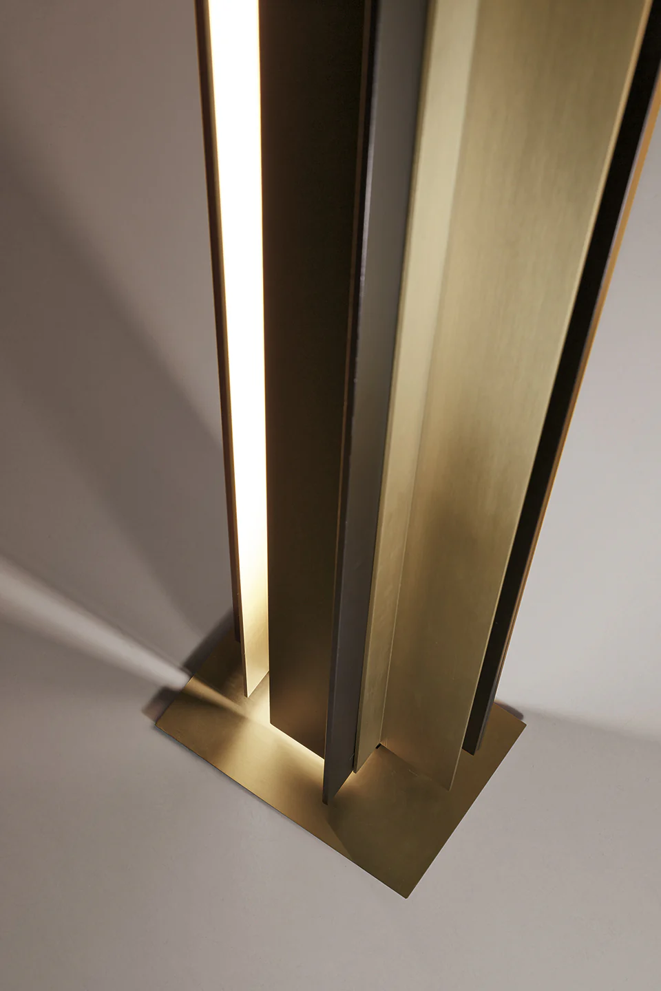 VENICEM - SECRET FLOOR LAMP | $15,371.93 - Image 2