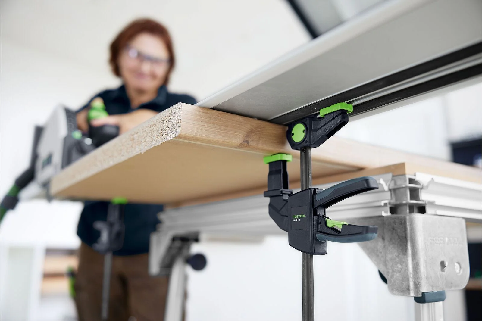 Festool 578623 FS-EZ 150/2 One-Handed Trigger Clamp 5-7/8-in. Capacity, 2-Pack - Image 3