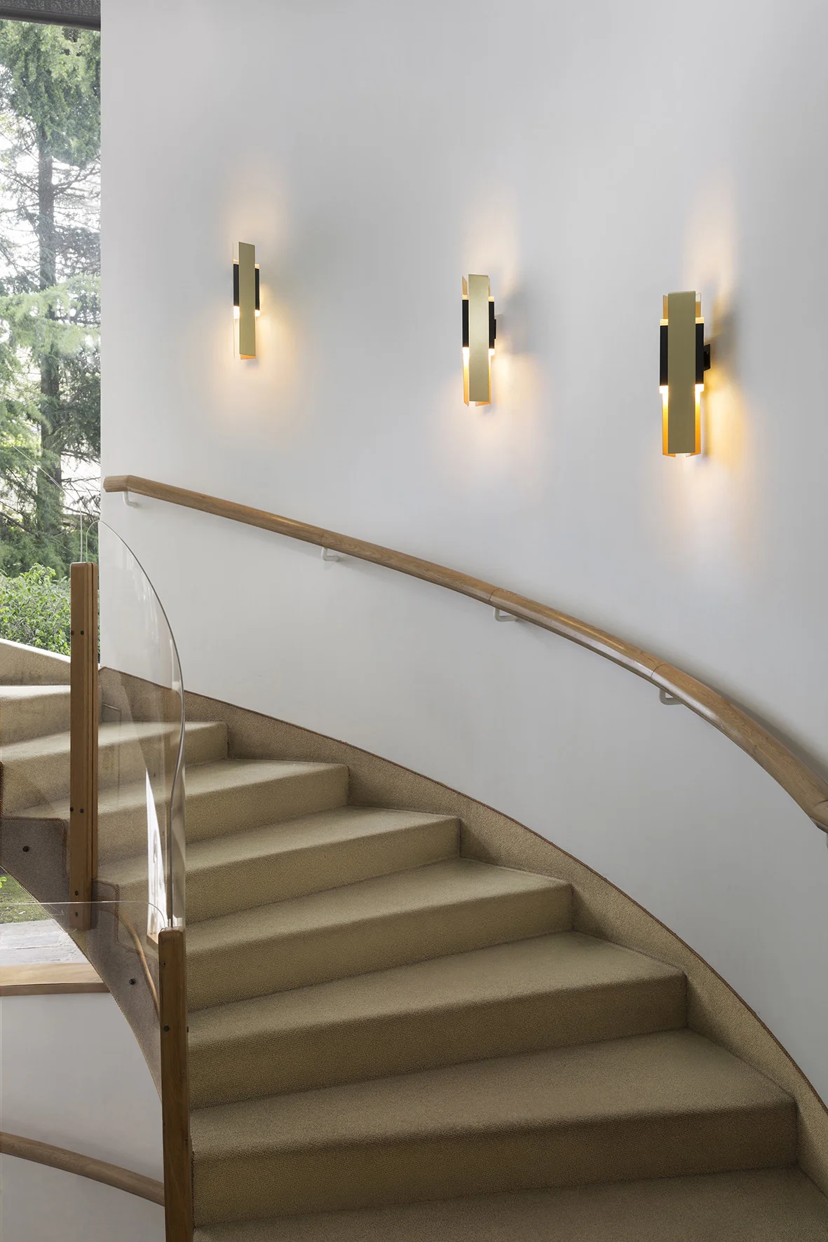 EXCALIBUR WALL LIGHT 559.41 BY TOOY $870.00 - Image 2