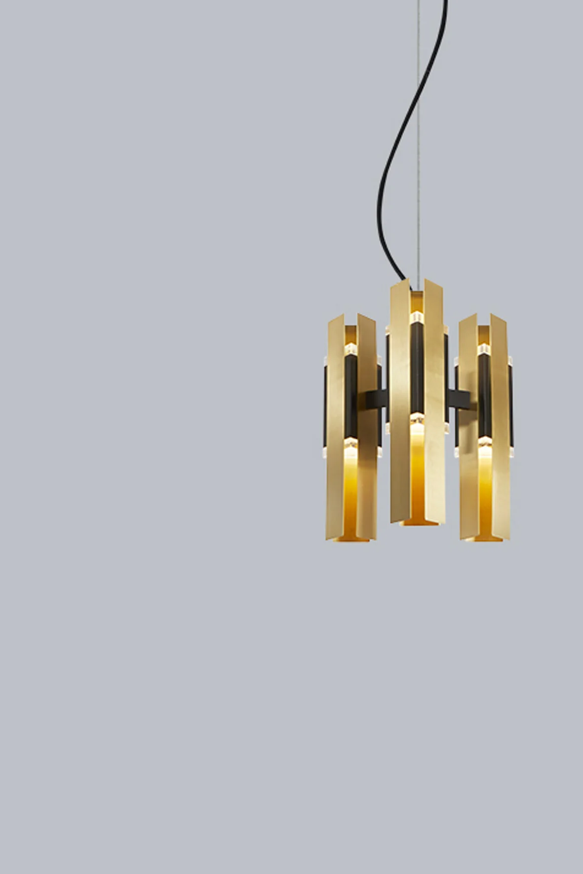 EXVALIBUR CHANDELIER 559.23 BY TOOY $3,300.00 - Image 3
