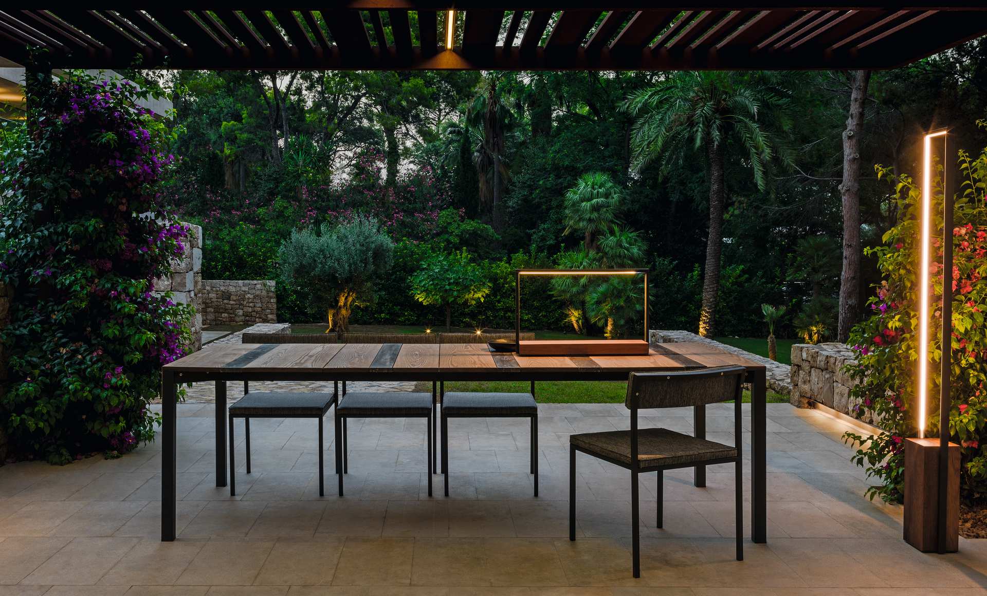 TALENTI | CASILDA DINING TABLE - $13,711.44 - $29,534.69 - Image 2