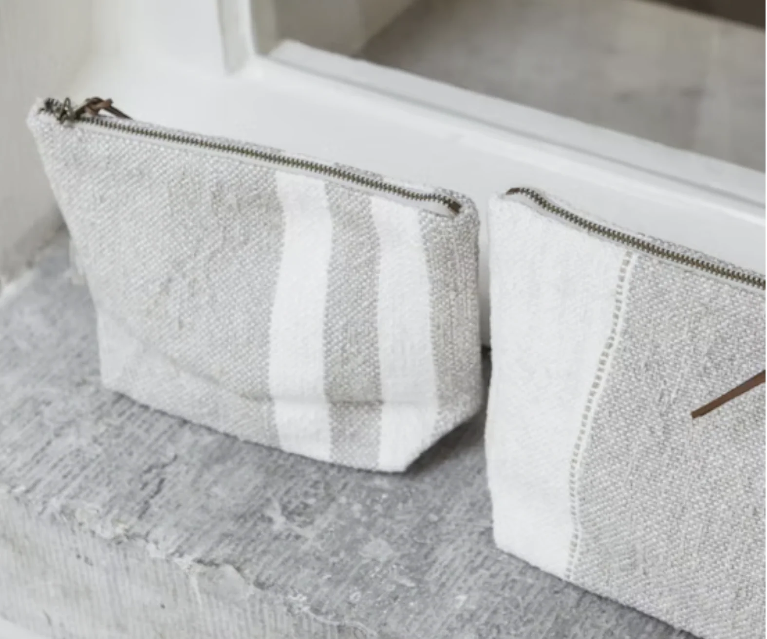 LIBECO | CHARLOTTE POUCH - Oyster Stripe | $80.00 - Image 2