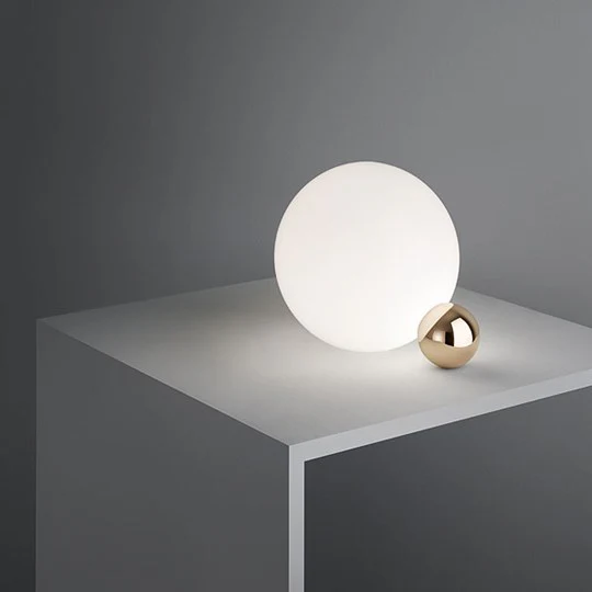 FLOS | COPYCAT TABLE LAMP LIGHT | $2,100.00 - Image 2