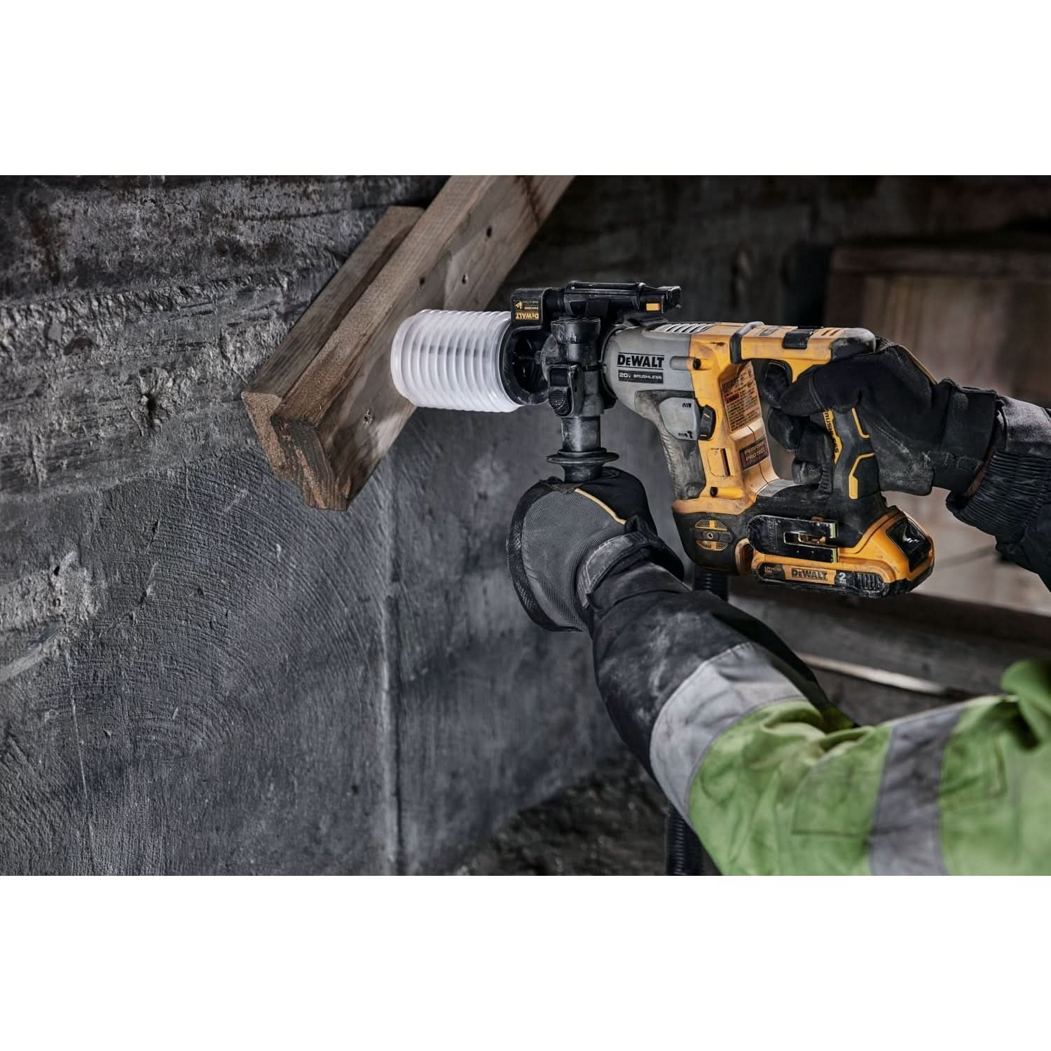 DEWALT DCH172D2 ATOMIC 20V MAX 5/8-in. Brushless SDS Plus Rotary Hammer 2.0Ah Kit - Image 2