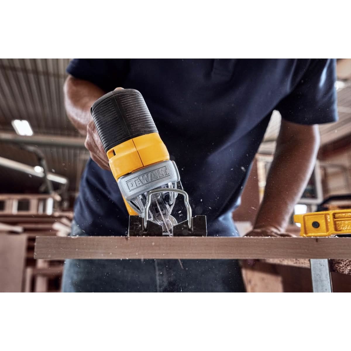 DeWalt DCS334P1 20V MAX XR Brushless Cordless Top-Handle Jigsaw 5.0Ah Kit - Image 2