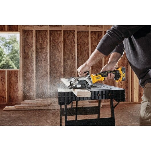 DeWalt DCS571E1 ATOMIC 20V MAX Brushless 4-1/2 in. Circular Saw 1.7Ah Kit + TWO 5.0Ah Batteries - Image 3