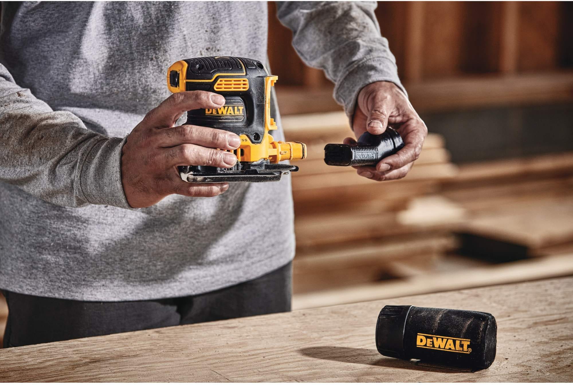 DeWalt DCW200B 20V MAX XR Brushless 1/4-Sheet Cordless Sander, Tool Only (PROMO) - Image 2