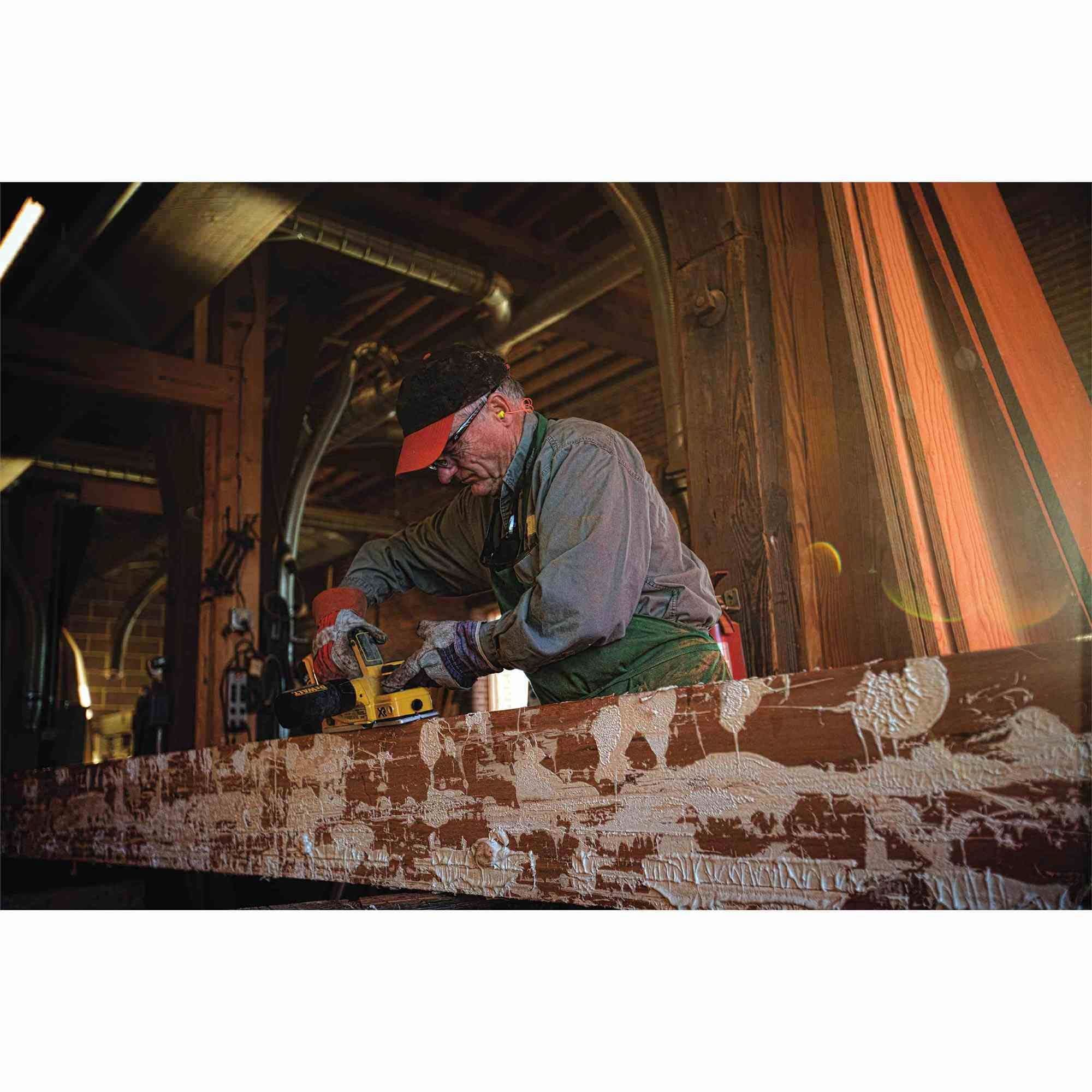 Dewalt DCP580B 20V MAX Brushless Planer, Tool Only - Image 2