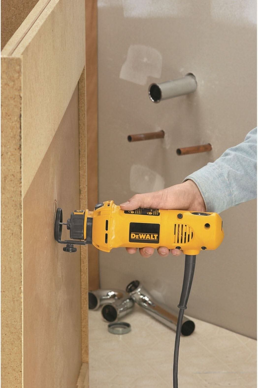 DeWalt DW660 Corded Cut-Out Tool - Image 3