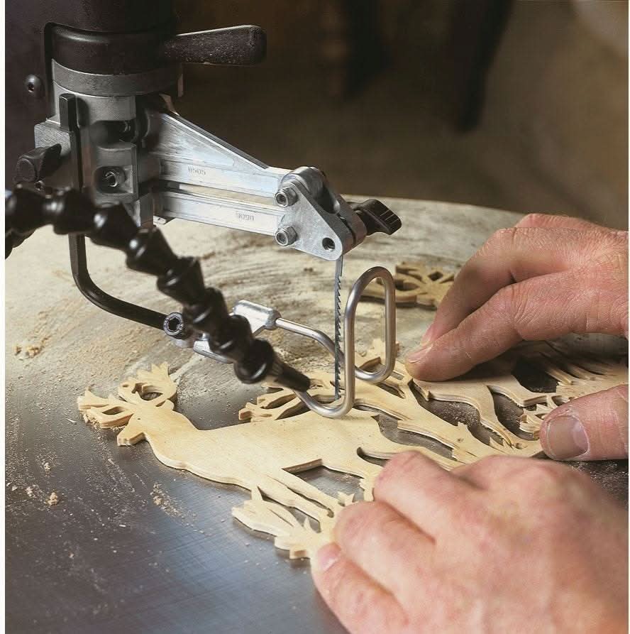 DeWalt DW788 Corded 20" Variable-Speed Scroll Saw - Image 2