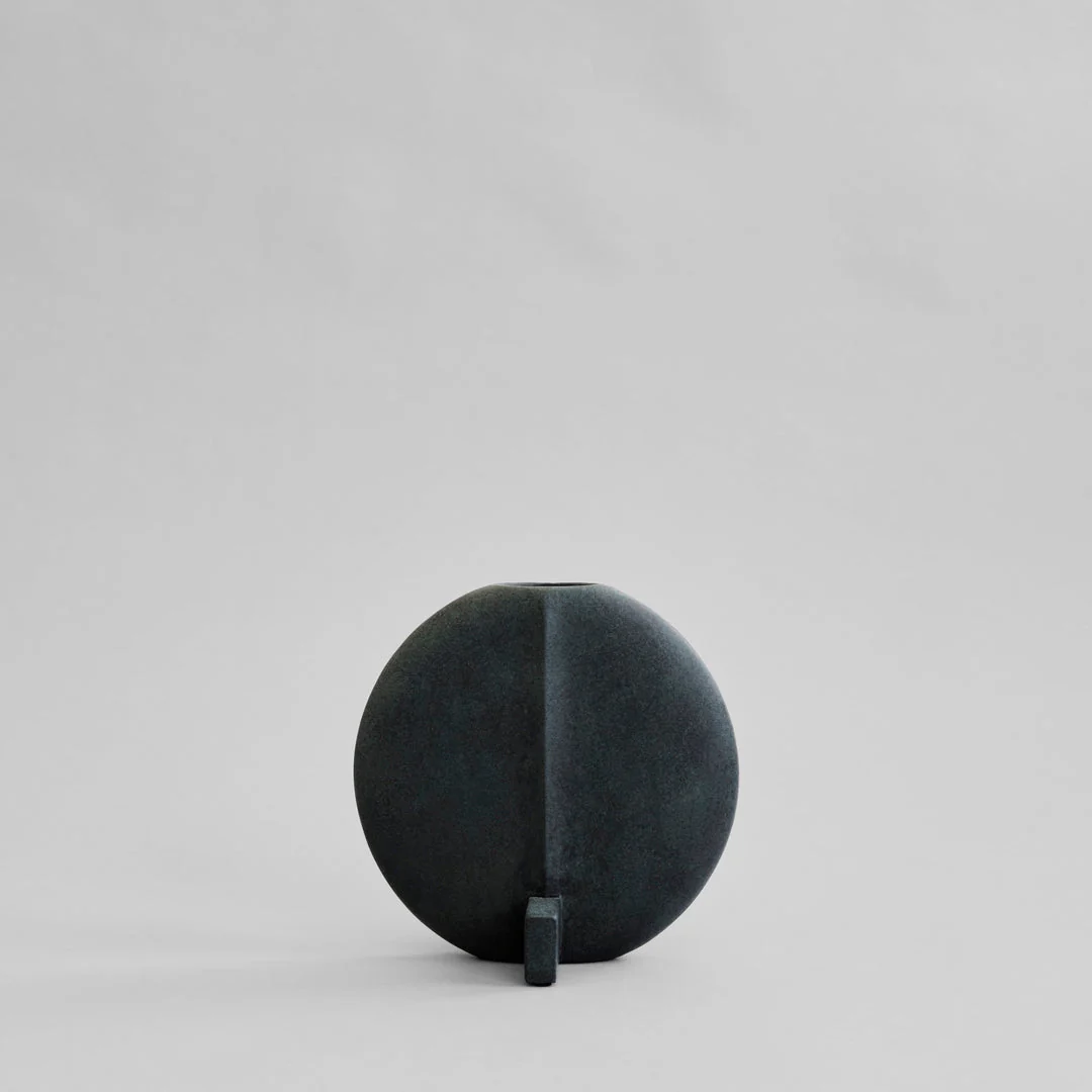 GUGGENHEIM VASE, PETIT I $110.00 - Image 2