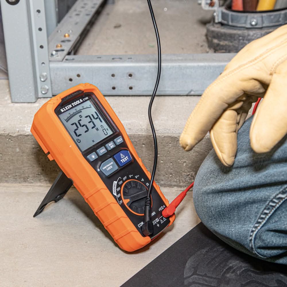 Klein Tools ET600 Insulation Resistance Tester - Image 3