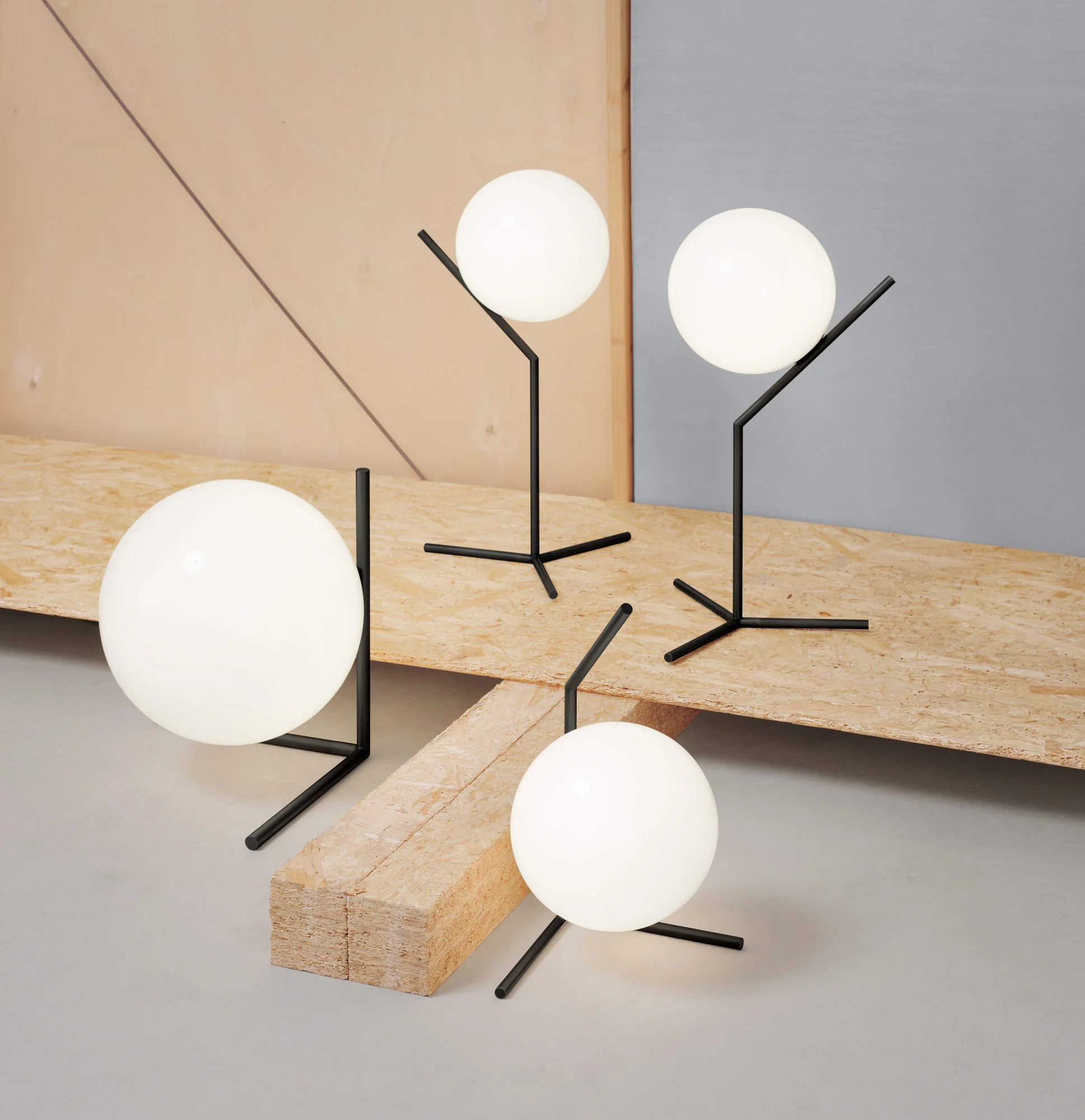 FLOS | IC T1 LOW TABLE LAMP LIGHT | $1,500.00 - Image 2