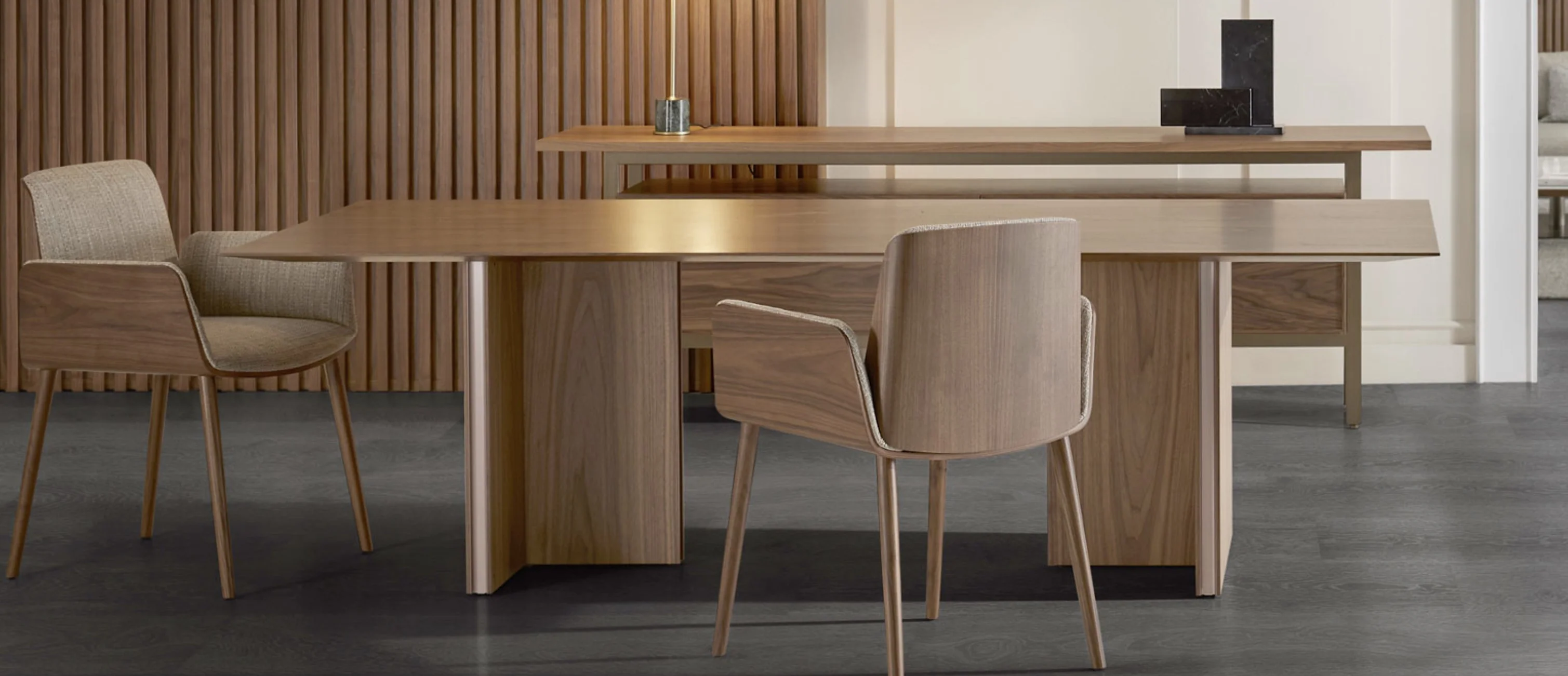 PUNT MOBLES | HUG CHAIR | $1,860.00 - Image 2
