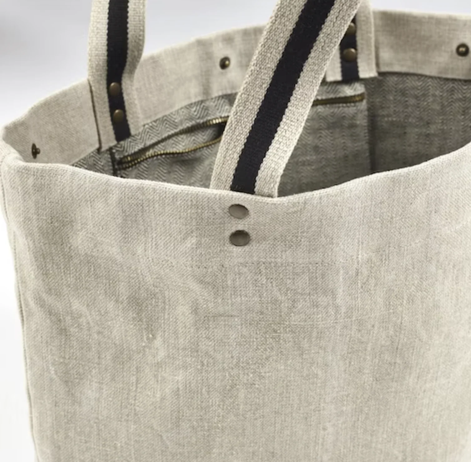 LIBECO | JAMES SHOULDERSAC - Flax | $397.00 - Image 3