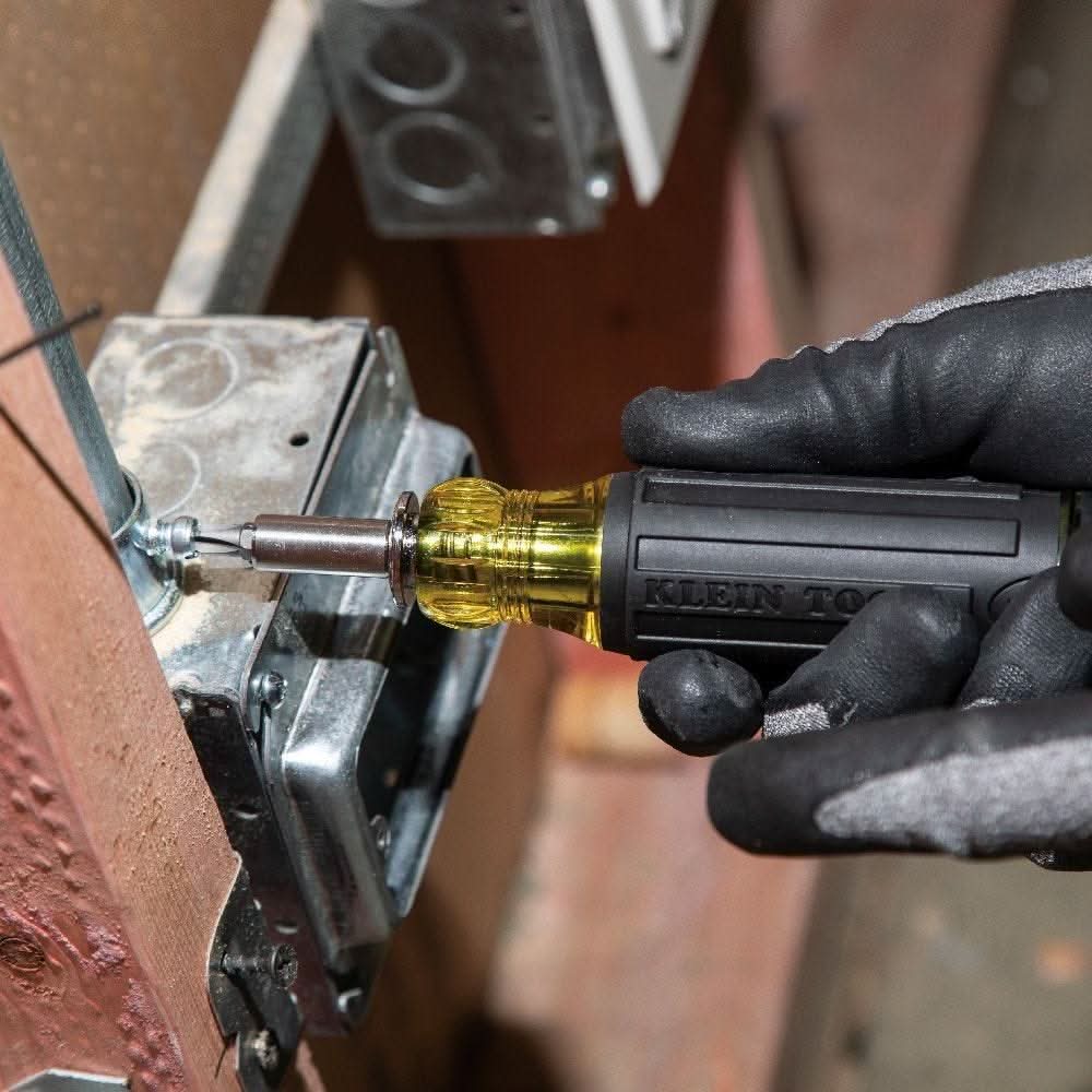 Klein 32303 14-in-1 Multi-Bit Adjustable Length Screwdriver - Image 3