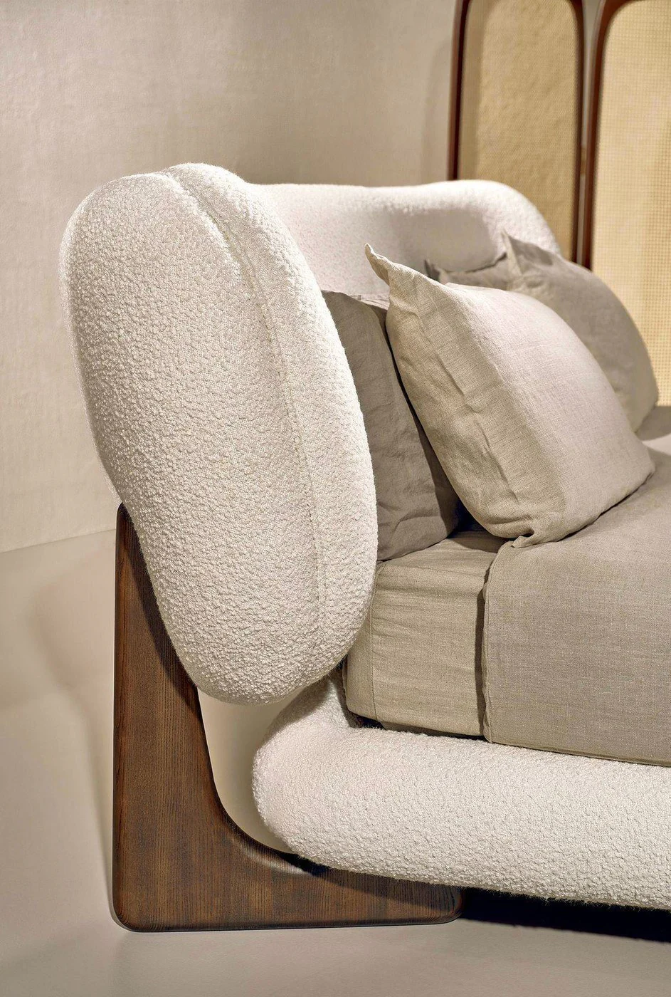 LILY BED | $11,109.91 - $20,164.81 - Image 2