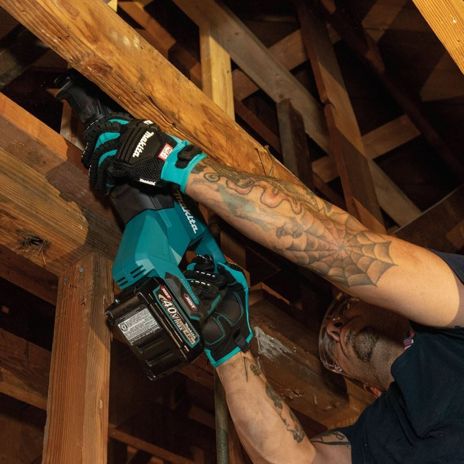 Makita GRJ02M1 40V max XGT Brushless Cordless AVT Orbital Recipro Saw Kit (4.0Ah) - Image 2