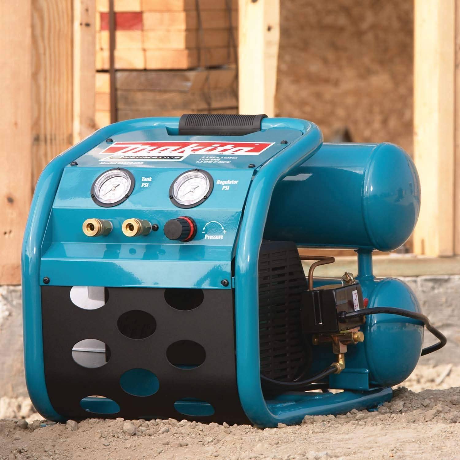 Makita MAC2400 2.5 HP* Big Bore Air Compressor - Image 3