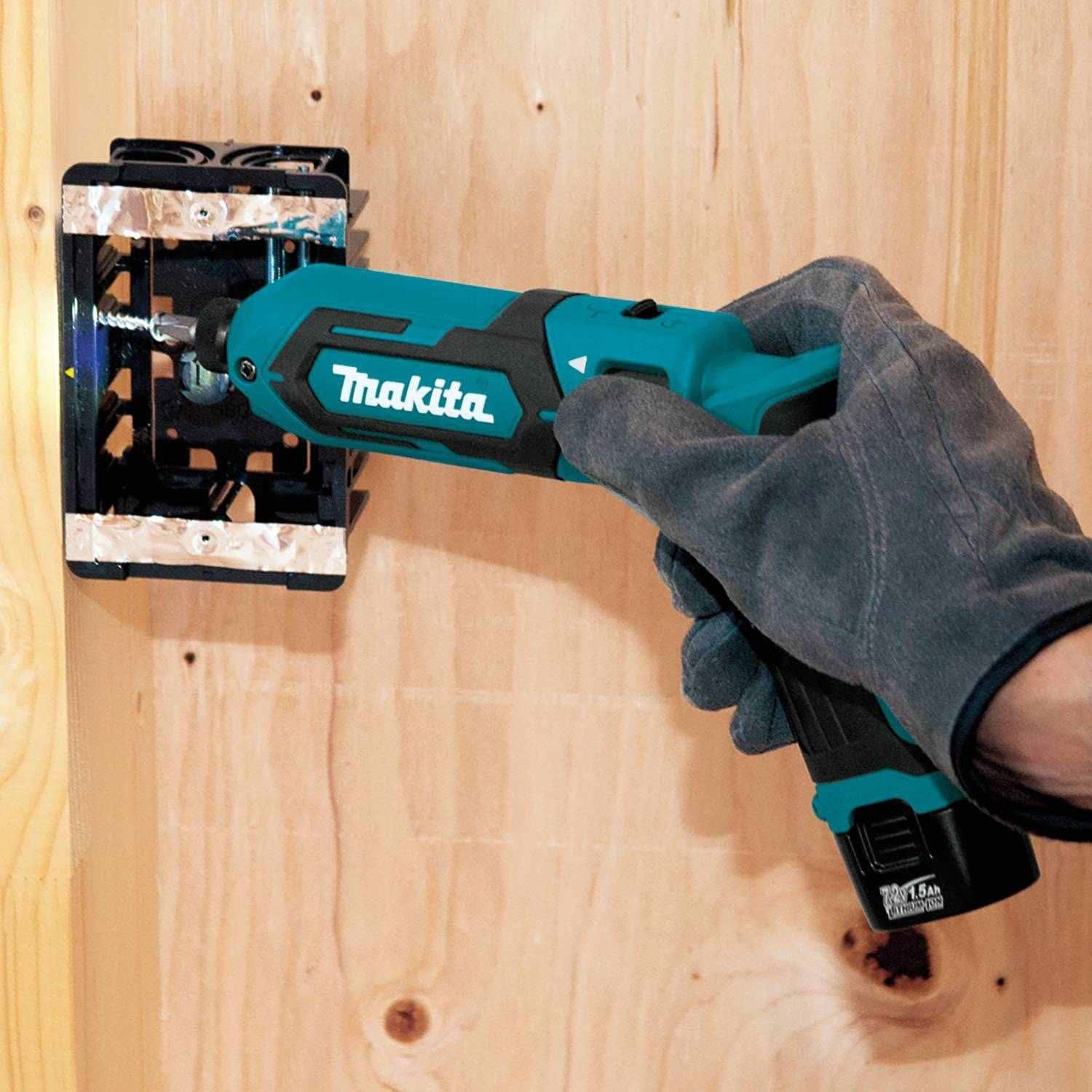 Makita TD022DSE 7.2V Lithium-Ion Cordless Impact Driver Kit - Image 3