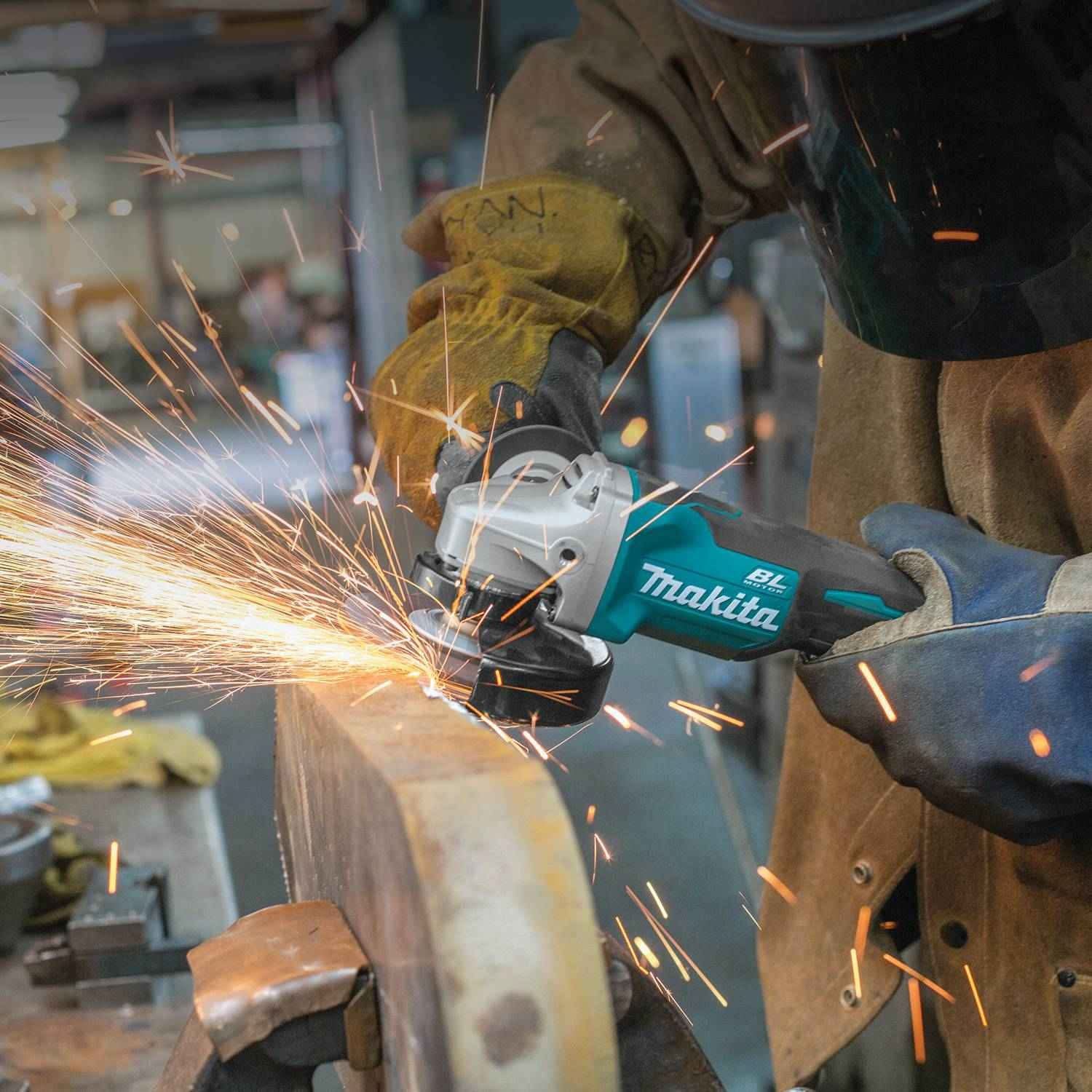 Makita XAG11Z 18V LXT Lithium-Ion Brushless Cordless 4-1/2"Â / 5" Paddle Switch Cut-Off/Angle Grinder, with Electric Brake, Tool Only - Image 2