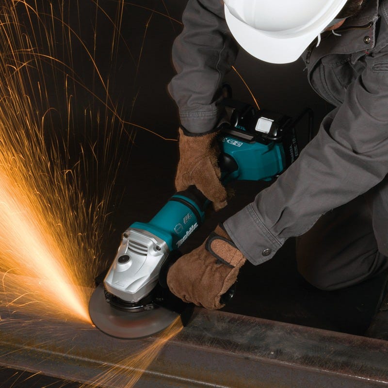 Makita XAG12PT1 18V X2 LXT (36V) Brushless Cordless 7" Paddle Switch Cut-Off/Angle Grinder 5.0Ah Kit (PROMO) - Image 2