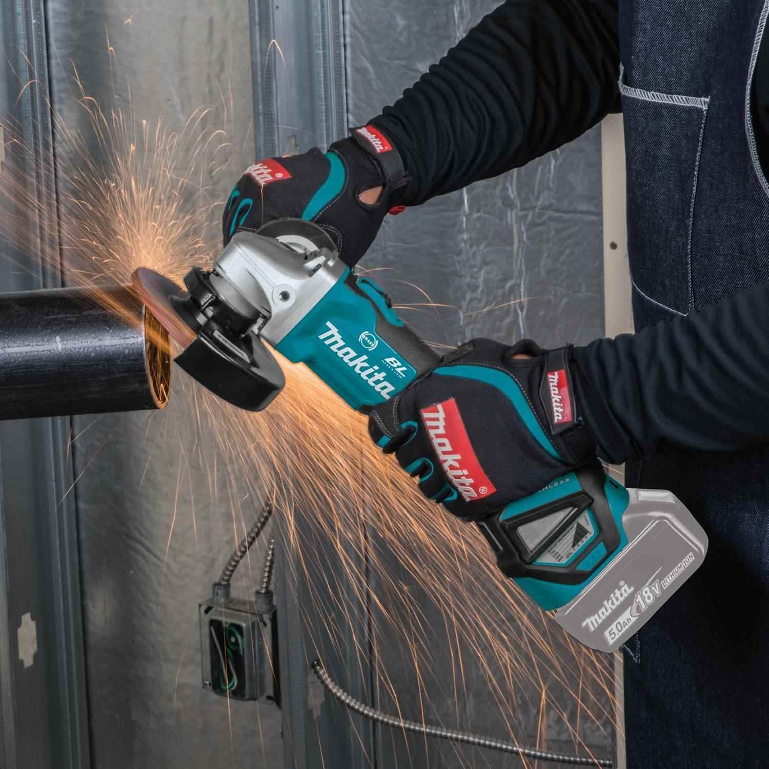 Makita XAG16Z 18V LXT Lithium-Ion Brushless Cordless 4-1/2"Â / 5" Cut-Off/Angle Grinder, with Electric Brake, Tool Only - Image 3