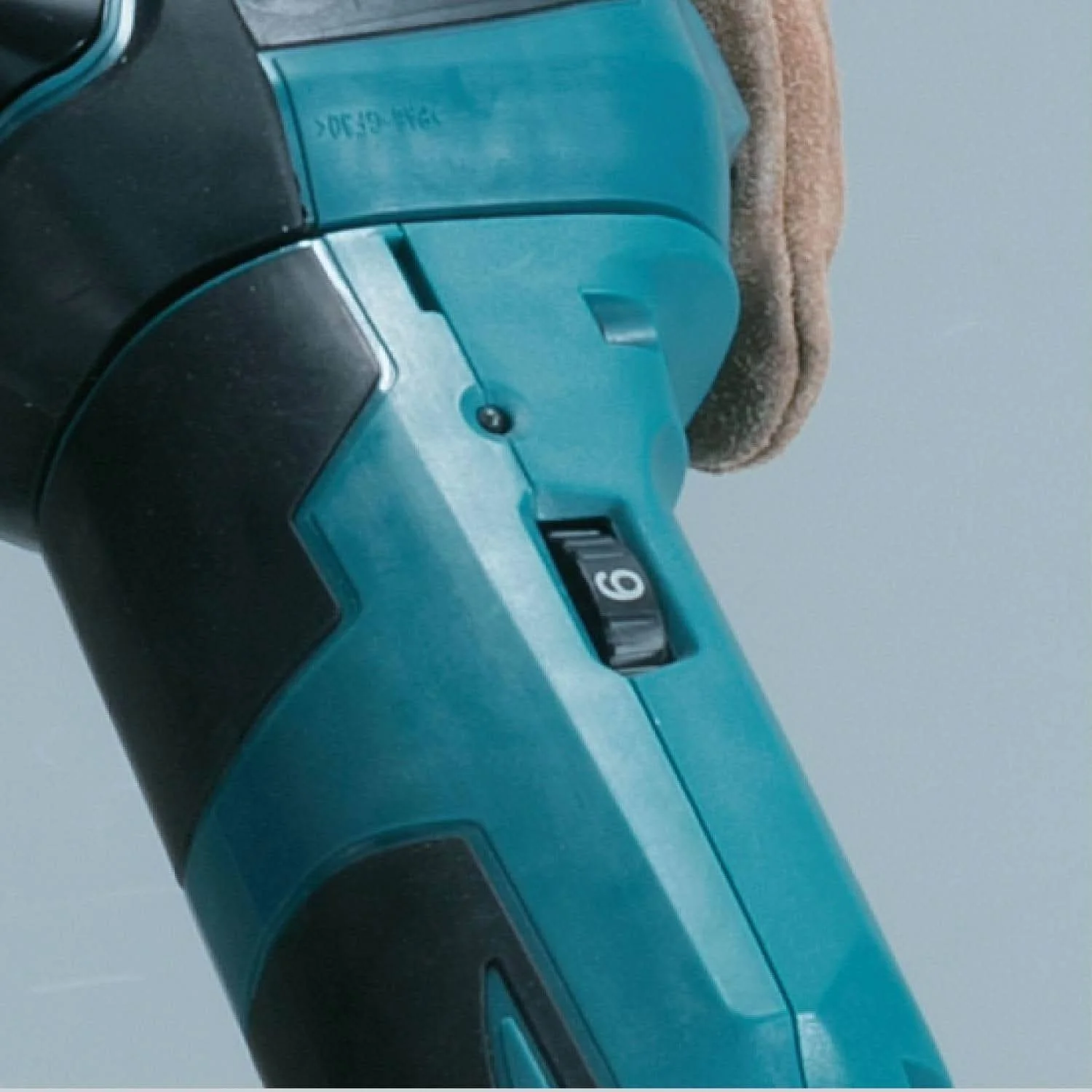 Makita XMT03Z 18V LXT  Cordless Multi-Tool, Tool Only - Image 3