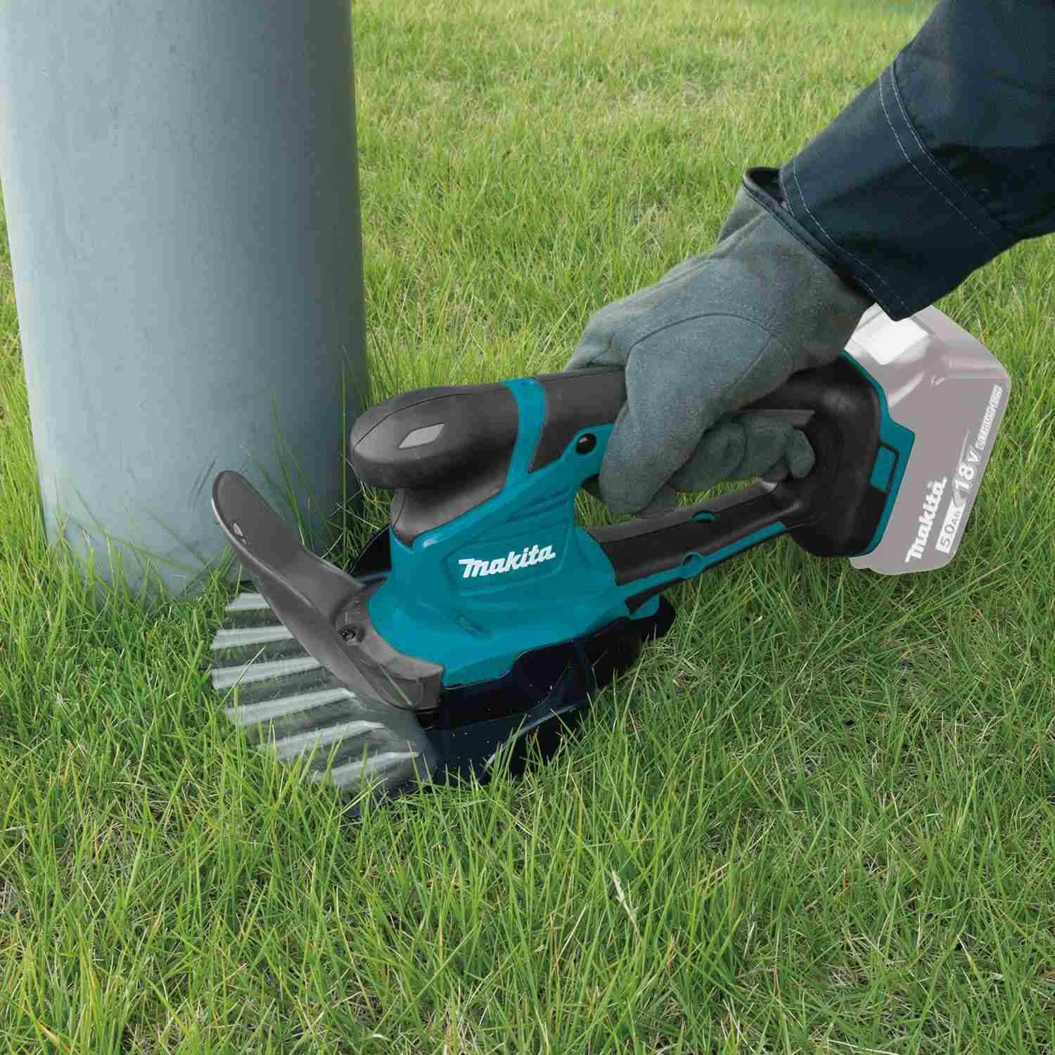 Makita XMU04Z 18V LXT Lithium-Ion Cordless 6-5/16" Grass Shear, Tool Only - Image 2