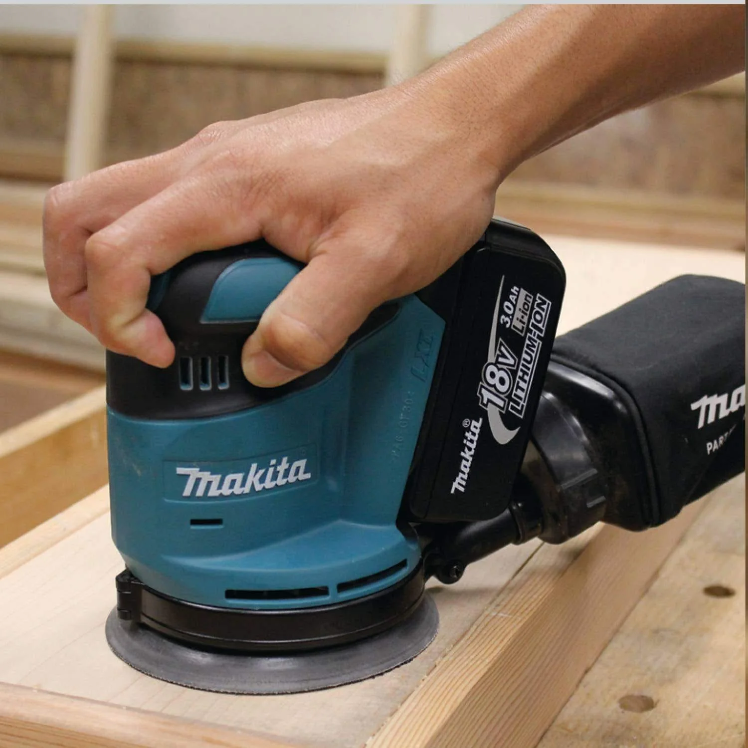 Makita XOB01Z 18 Volt LXT Cordless 5" Sander (PROMO) - Image 2