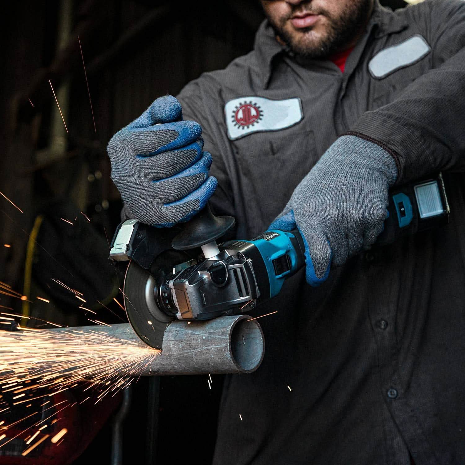 Makita GAG04M1 40V max XGT Brushless Cordless 4-1/2"Â / 5" Angle Grinder Kit, with Electric Brake, AWS Capable (4.0Ah) - Image 3